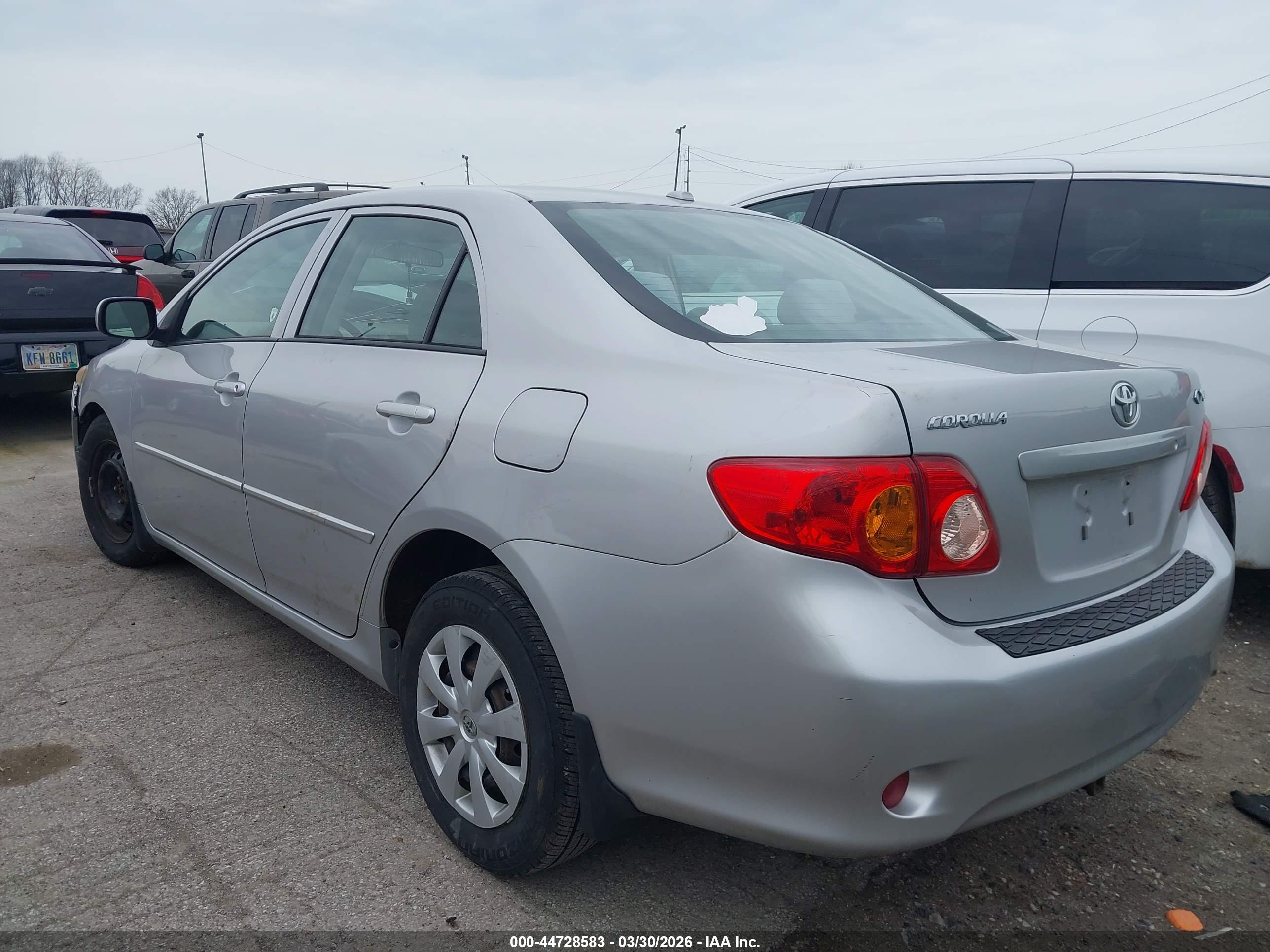 TOYOTA COROLLA image 3