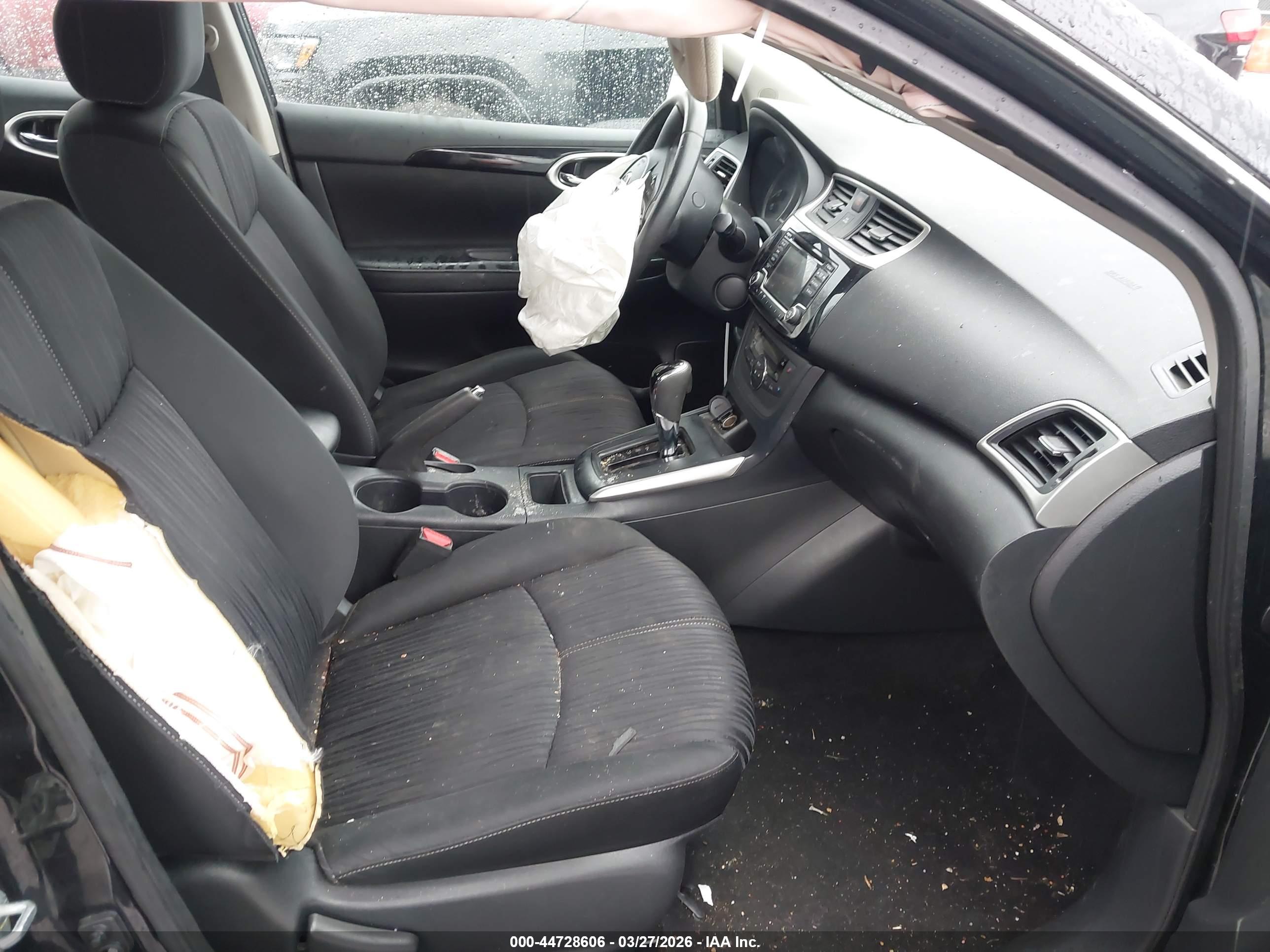 NISSAN SENTRA image 5
