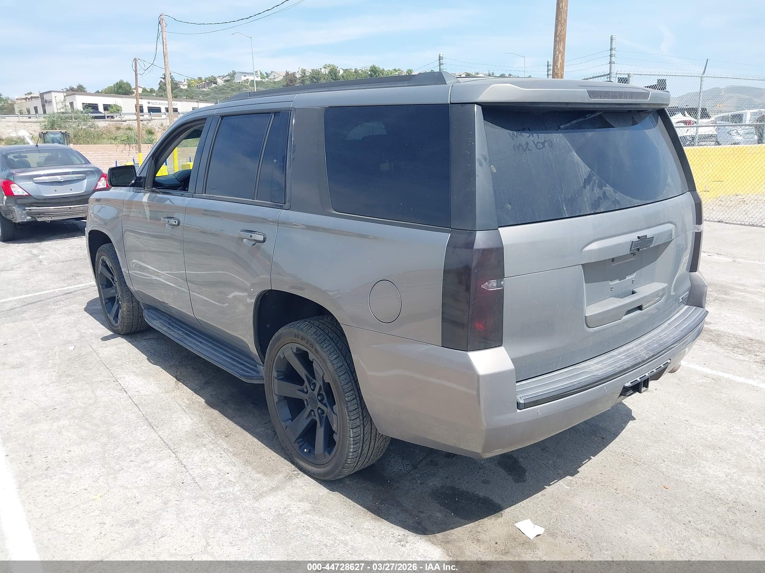 CHEVROLET TAHOE image 3
