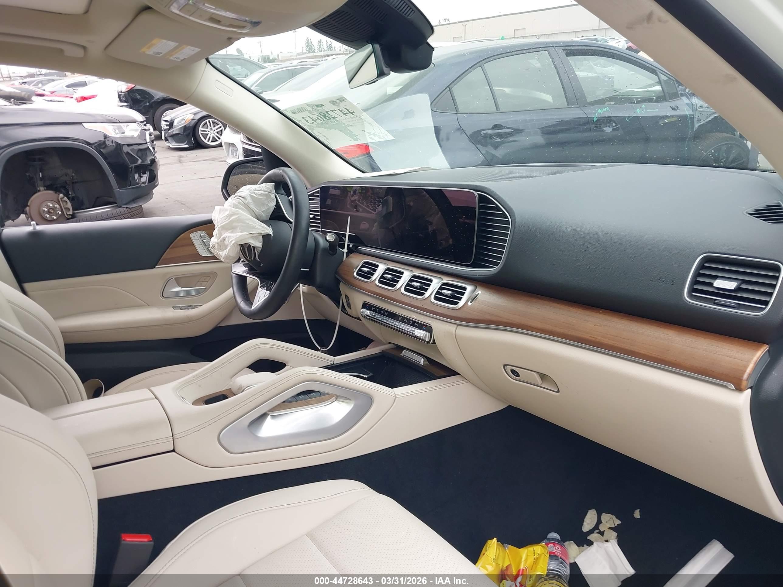 MERCEDES-BENZ GLE image 5