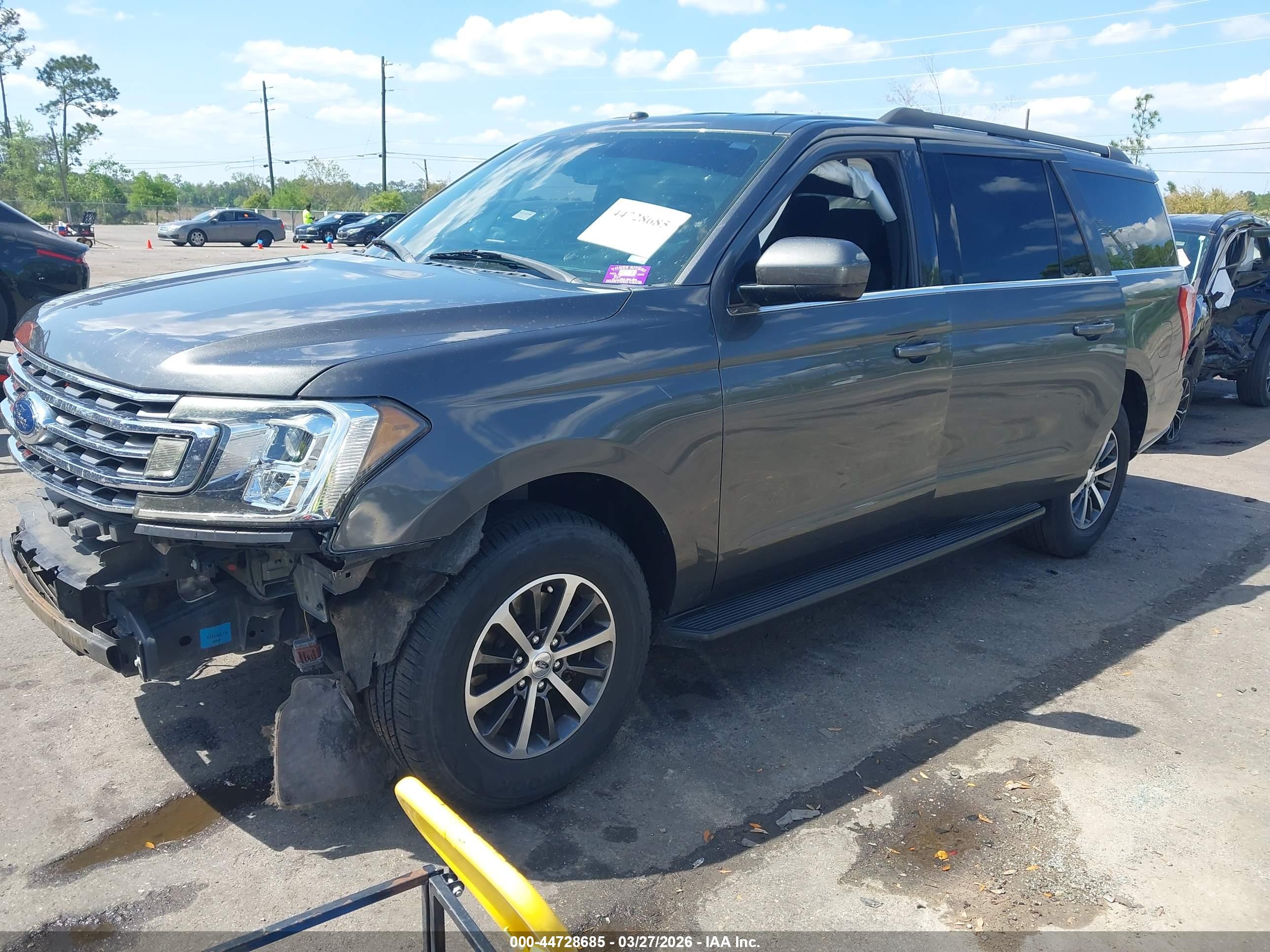 FORD EXPEDITION image 2