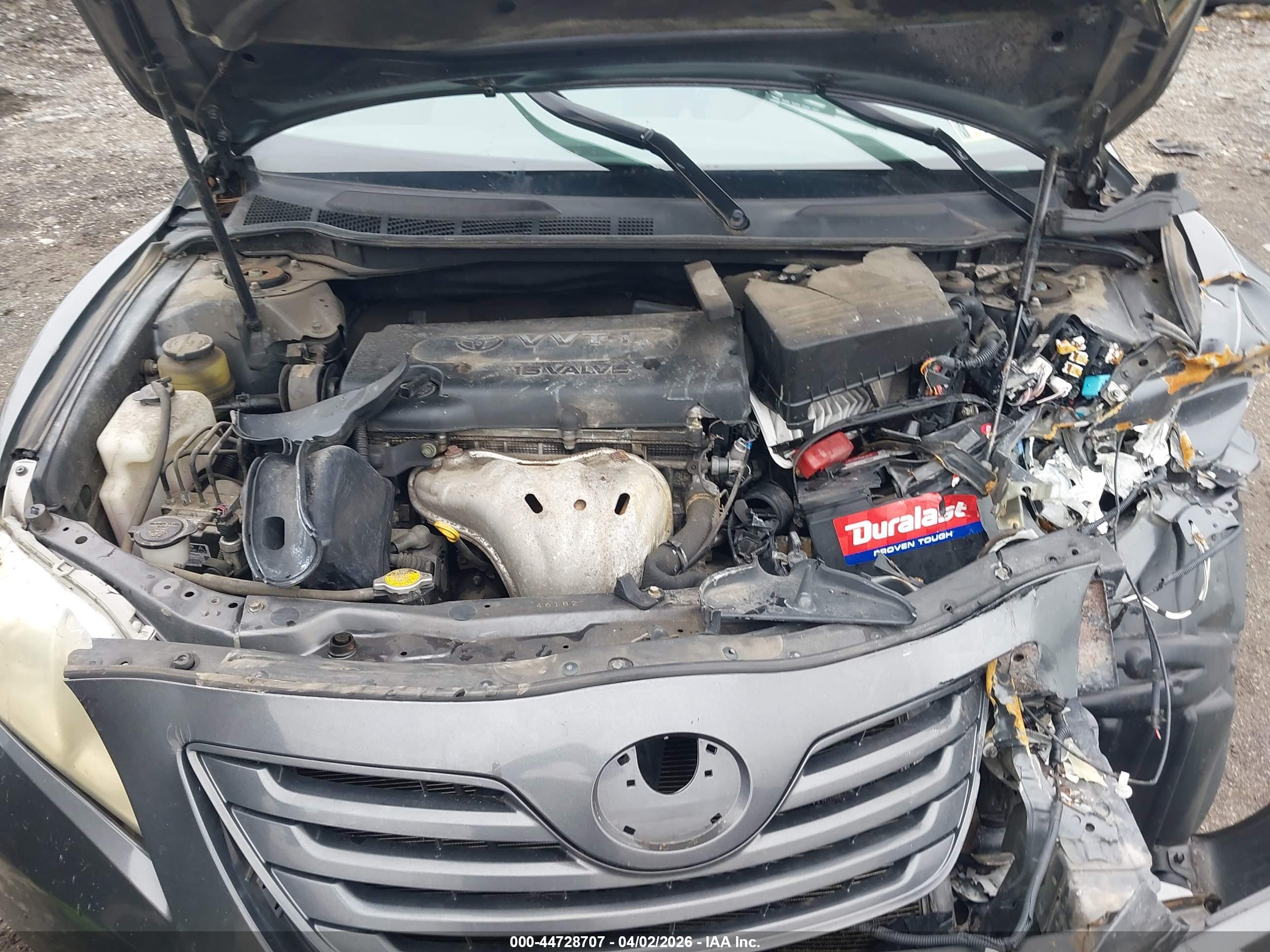 TOYOTA CAMRY image 10
