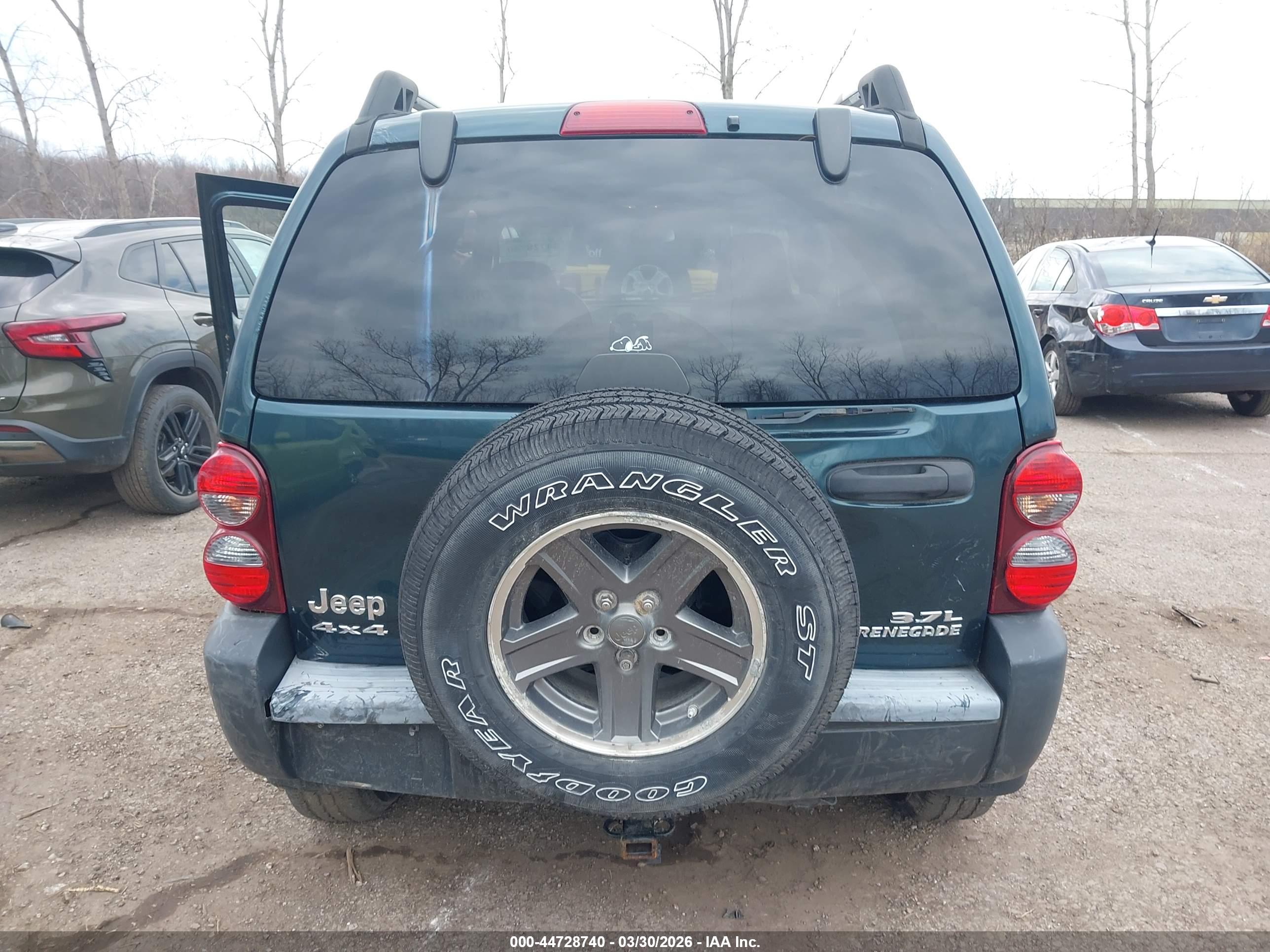 JEEP LIBERTY image 6