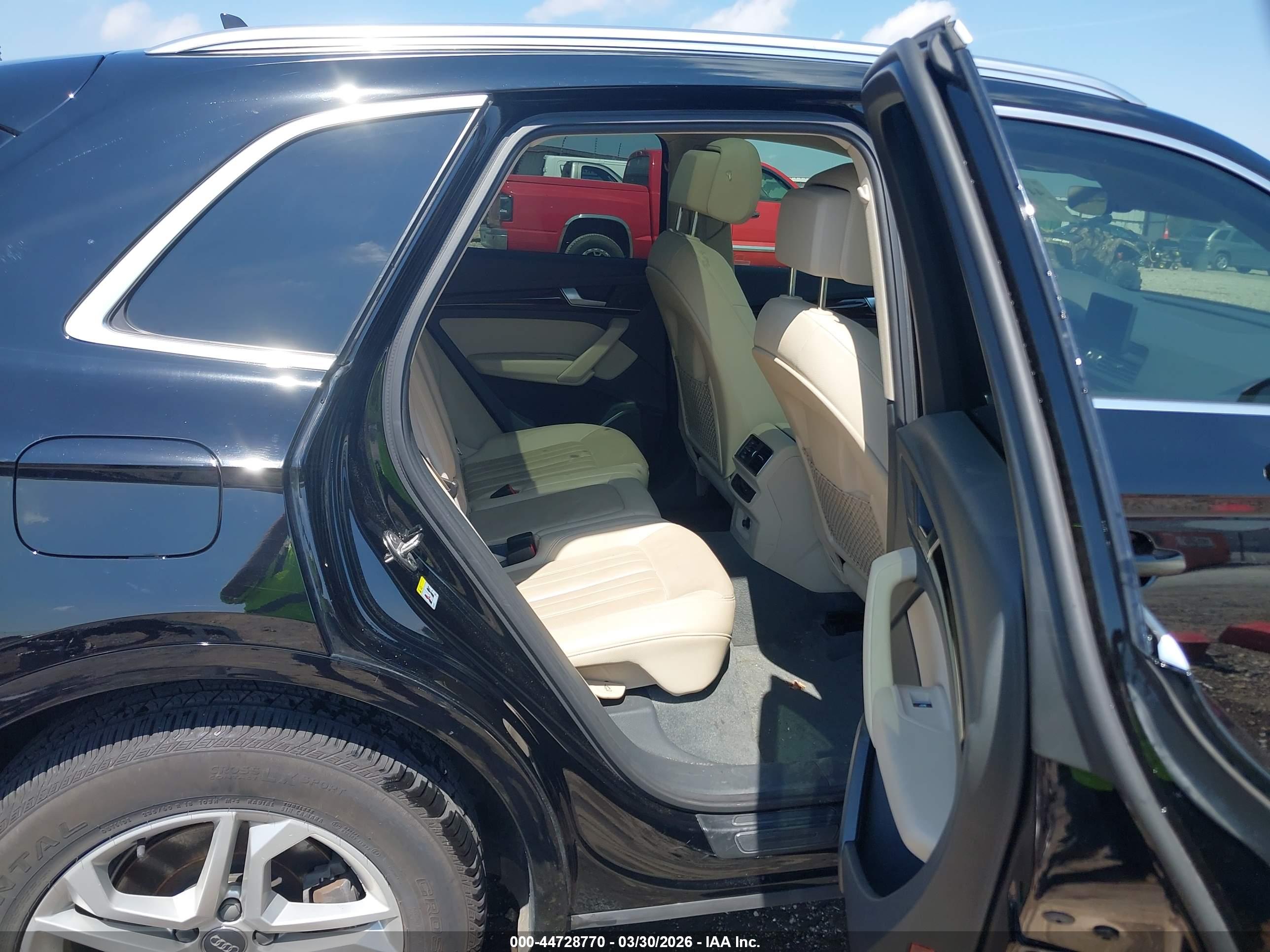 AUDI Q5 image 8