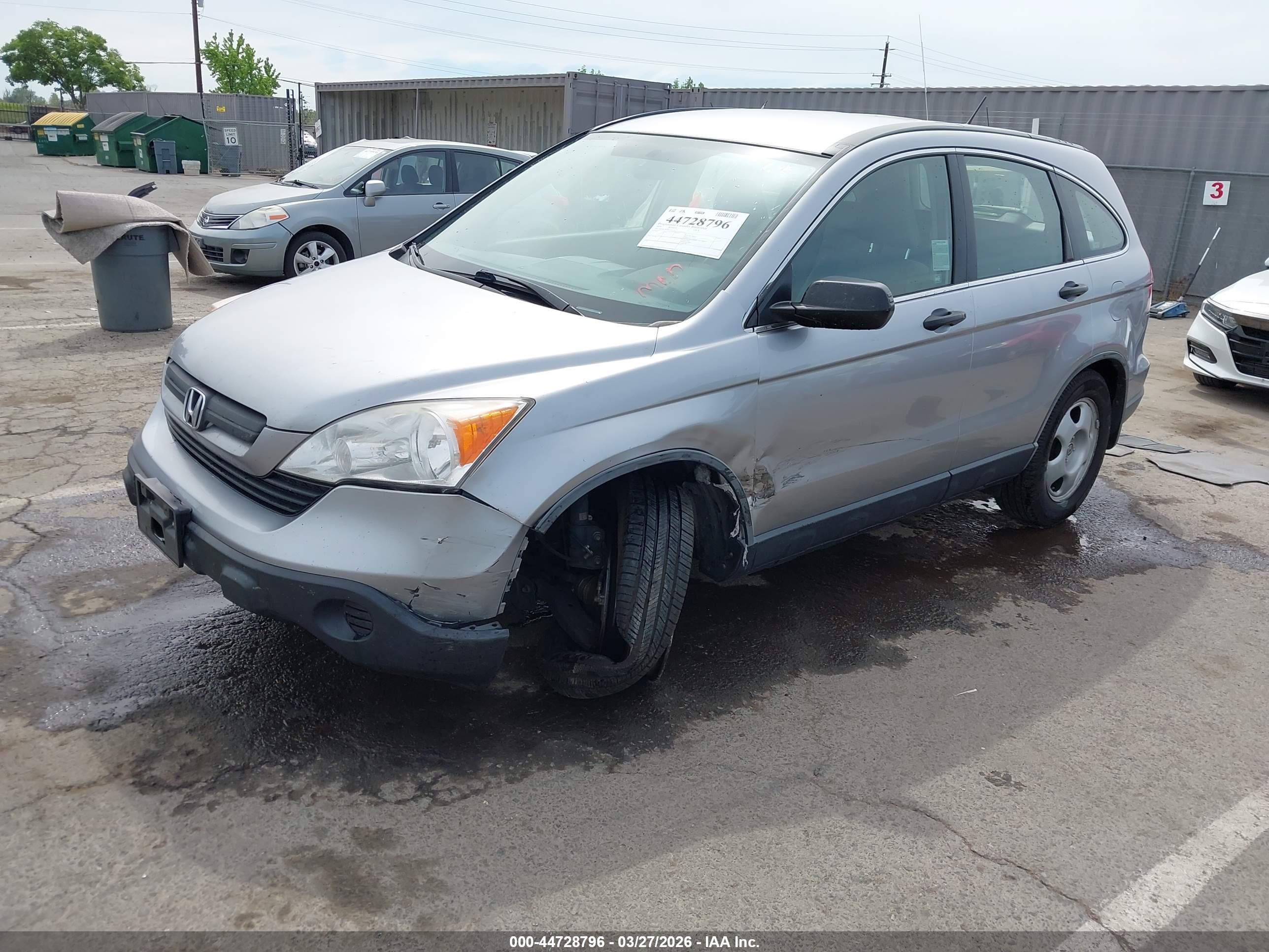 HONDA CR-V image 2