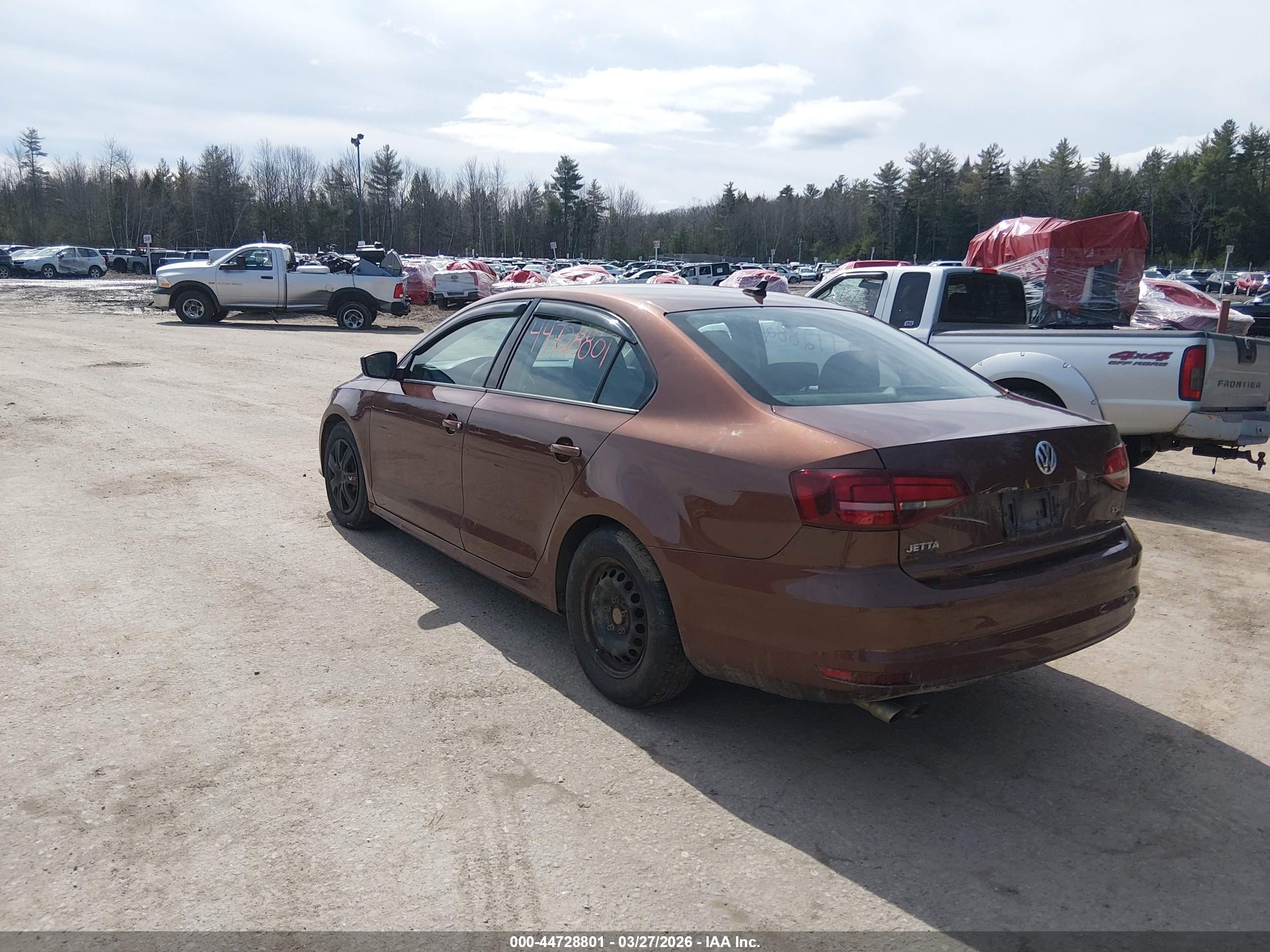 VOLKSWAGEN JETTA image 3
