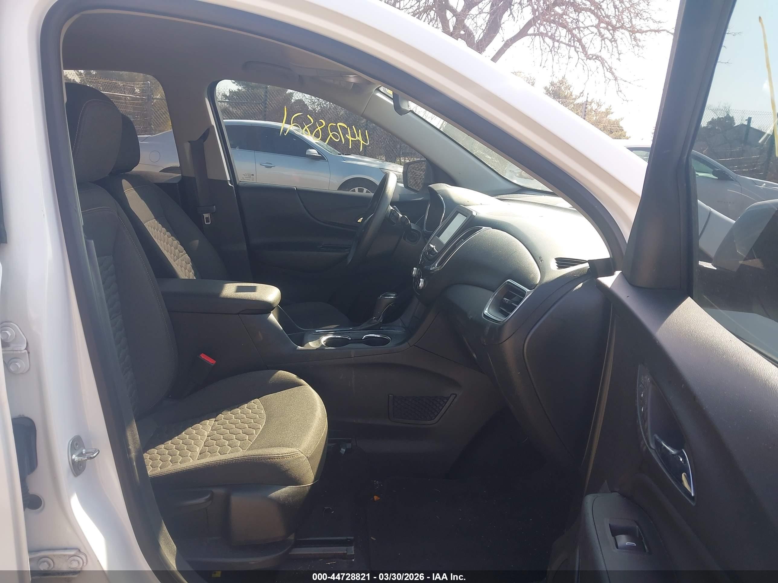 CHEVROLET EQUINOX image 5