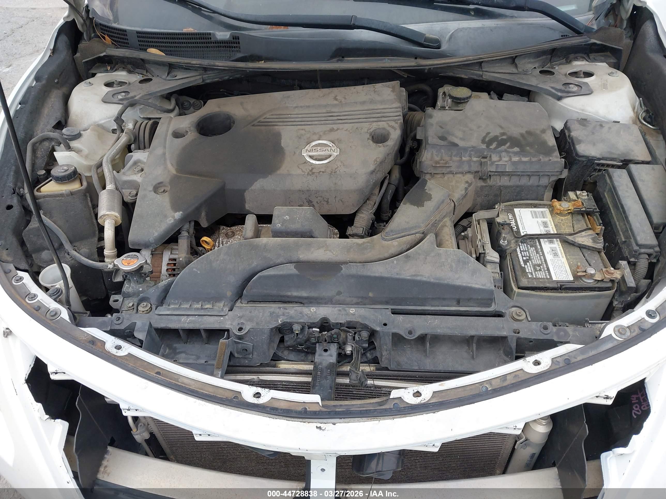 NISSAN ALTIMA image 10
