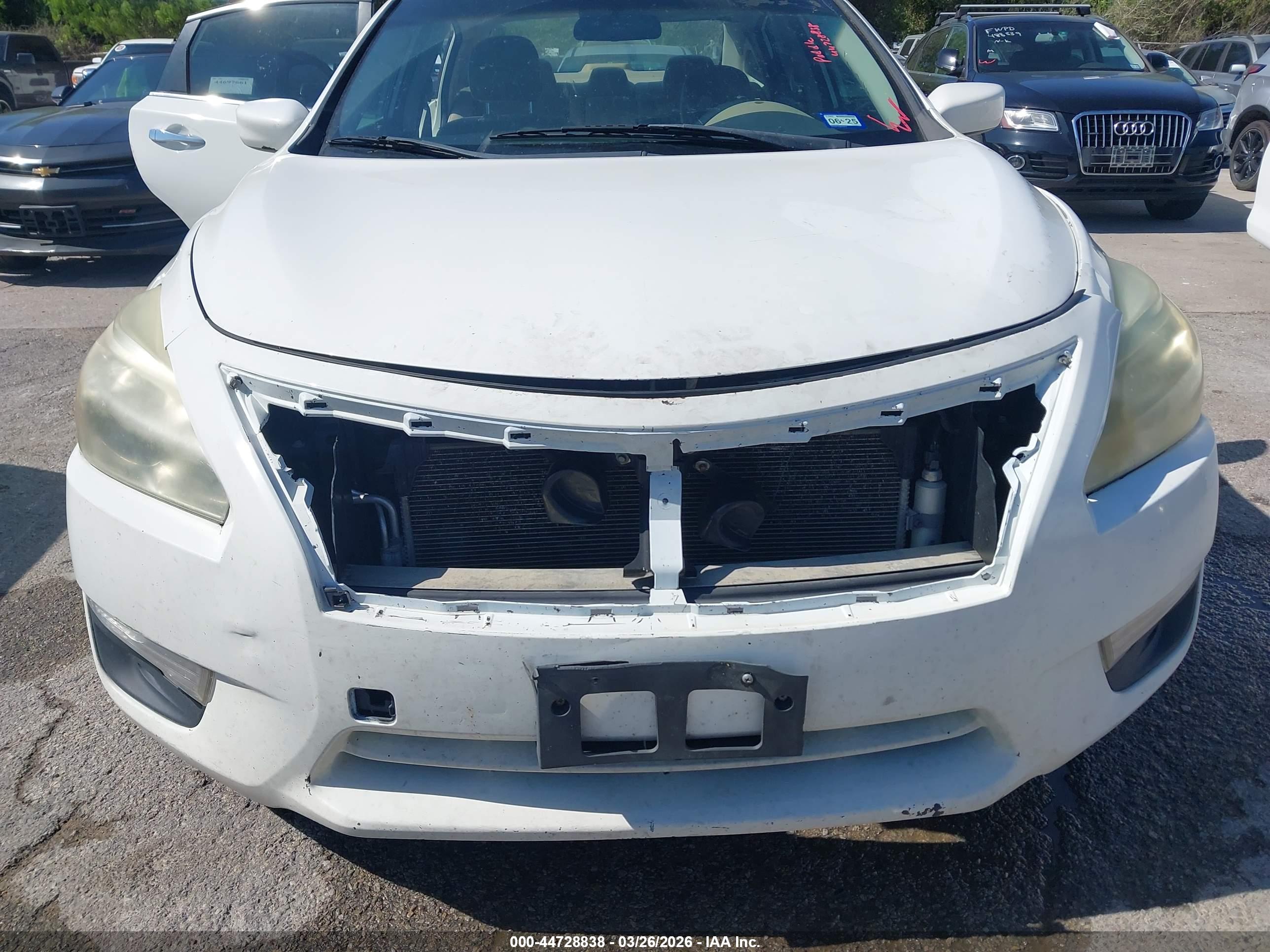 NISSAN ALTIMA image 6