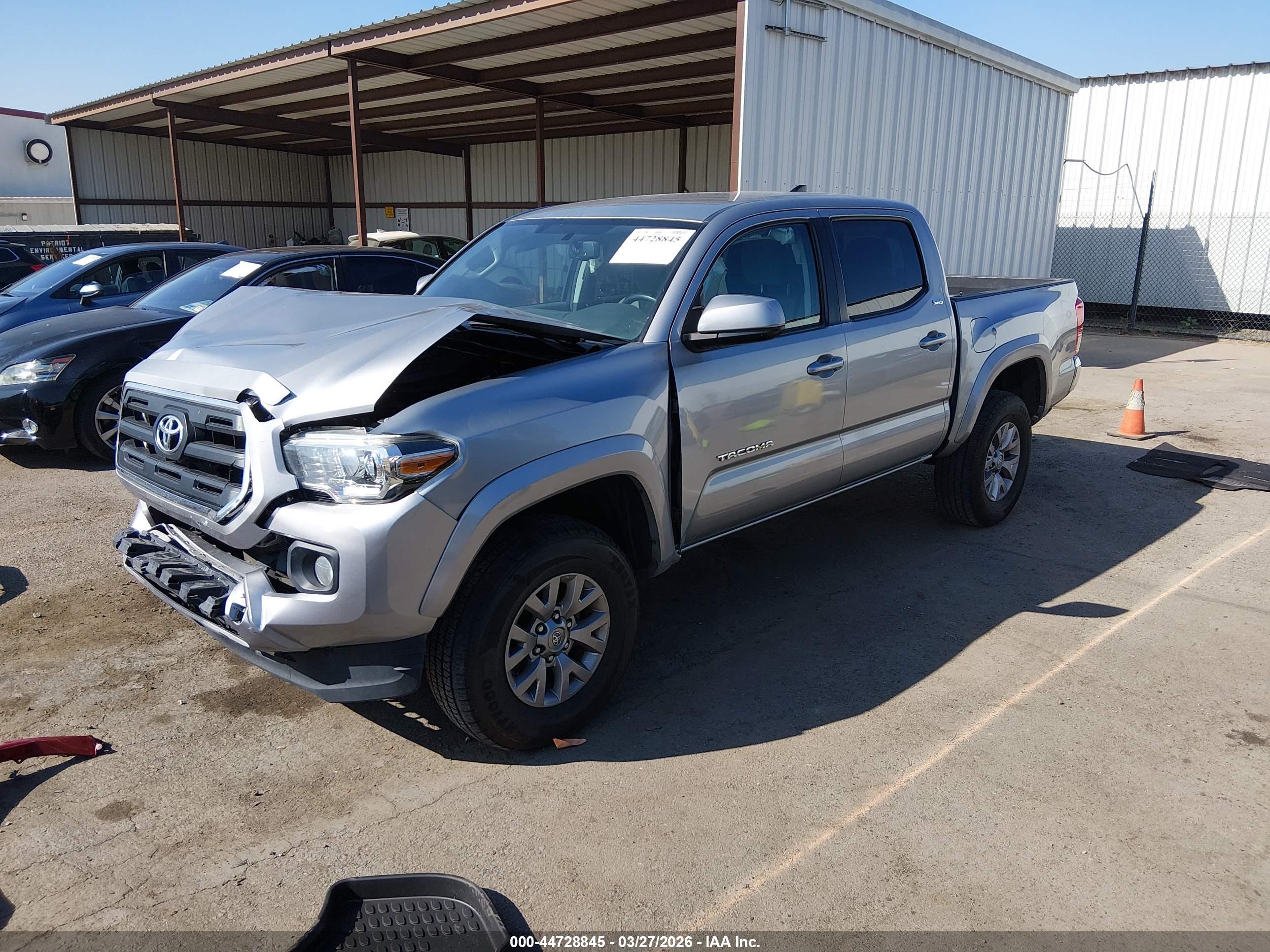 TOYOTA TACOMA image 2