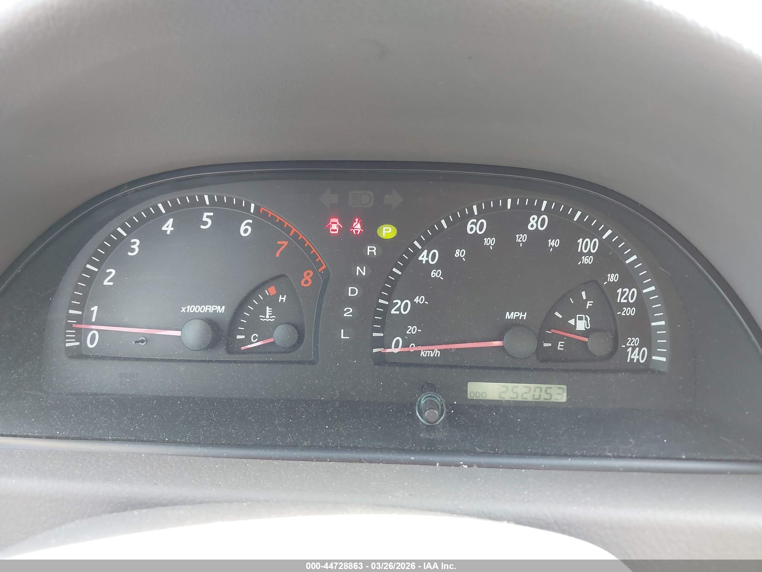 TOYOTA CAMRY image 7