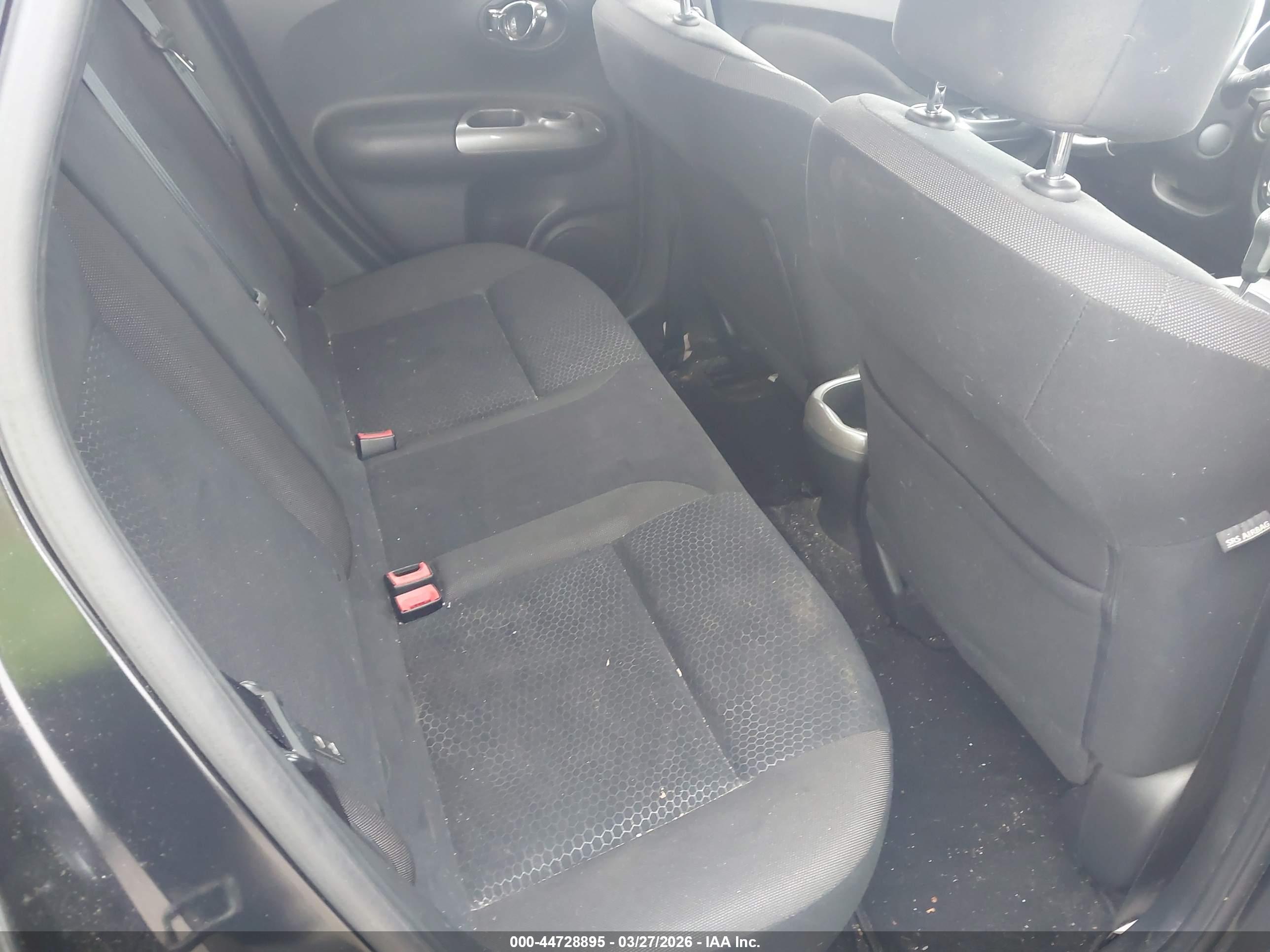 NISSAN JUKE image 8
