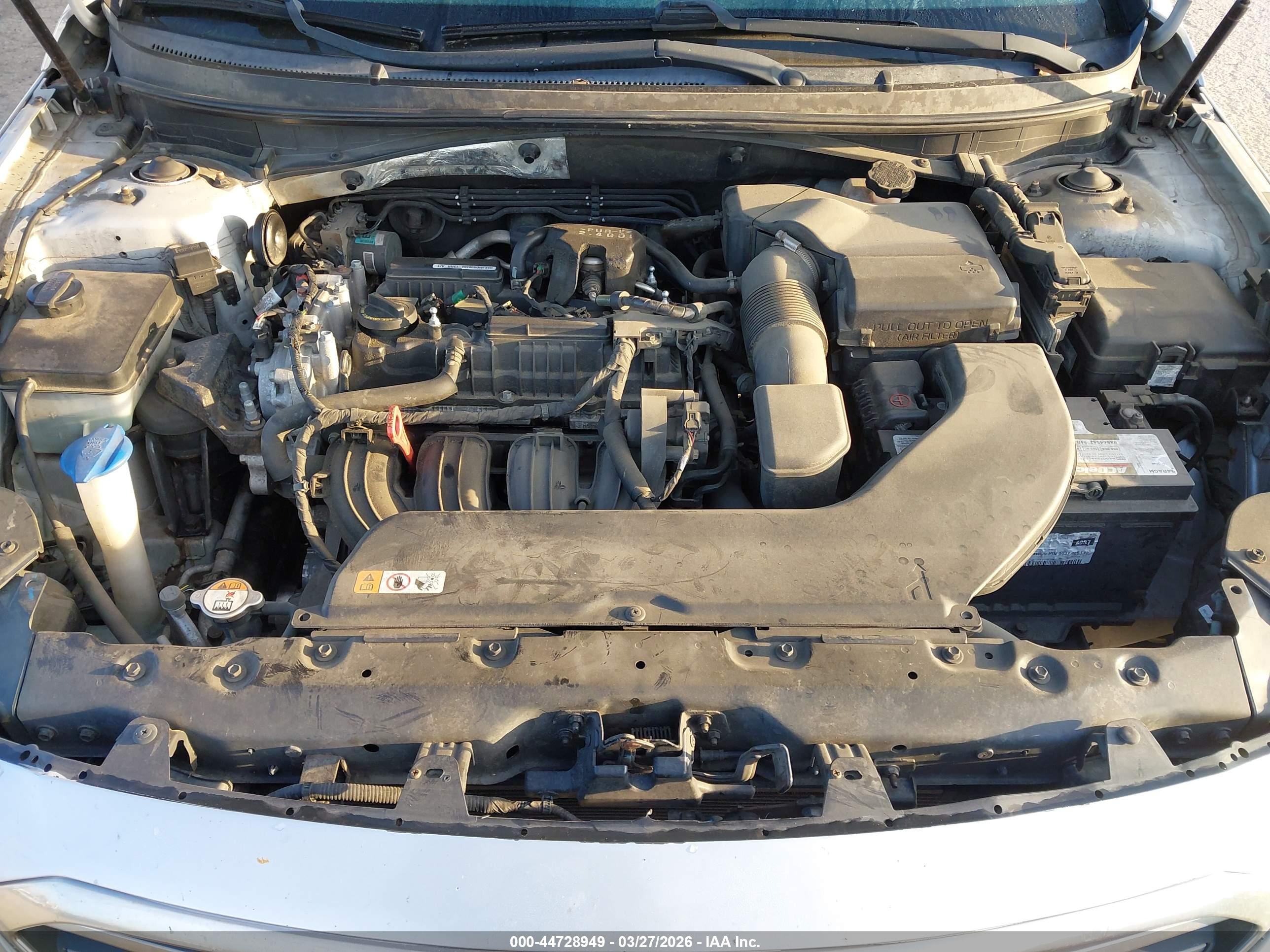 HYUNDAI SONATA image 10