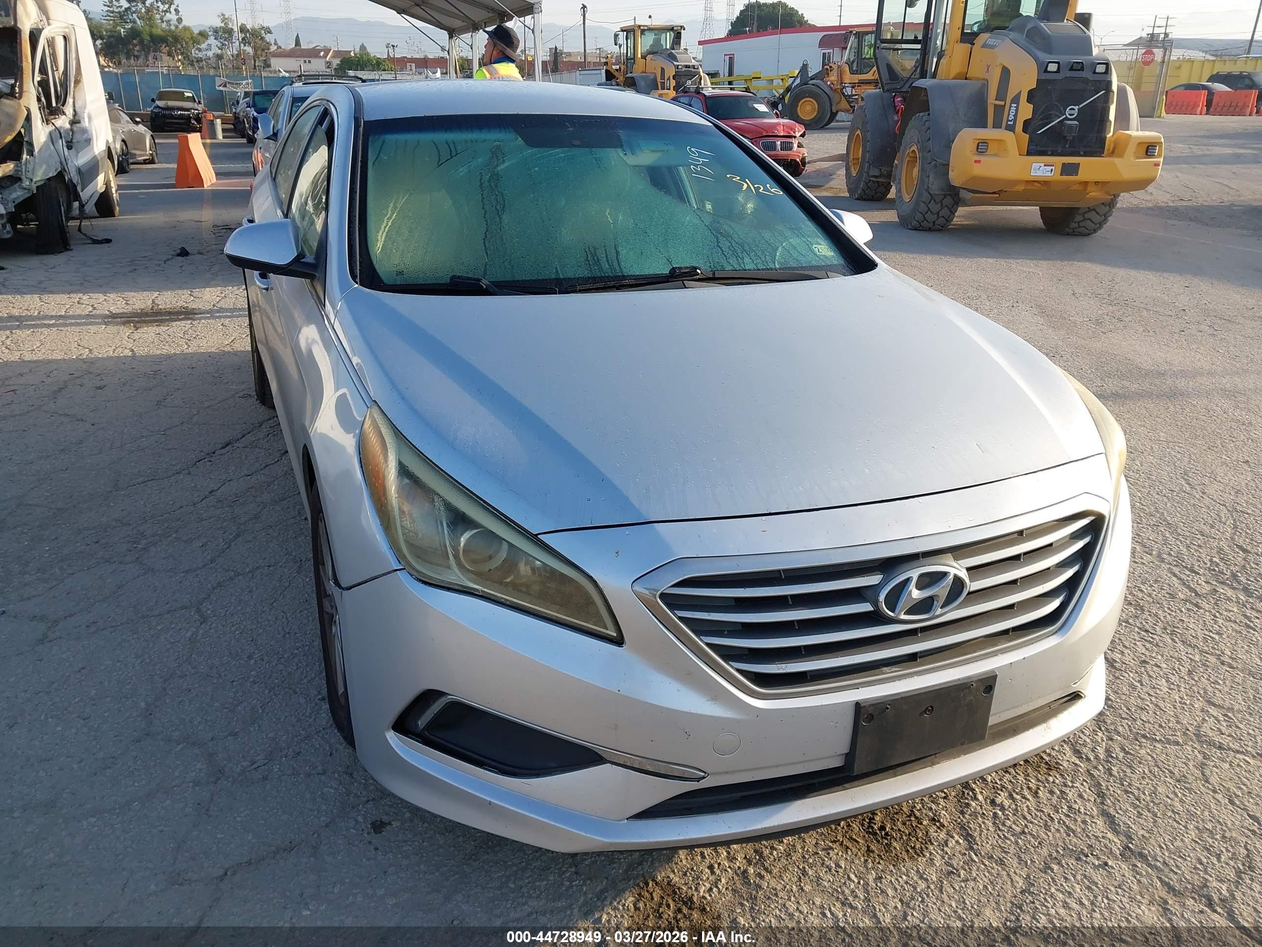 HYUNDAI SONATA image 6