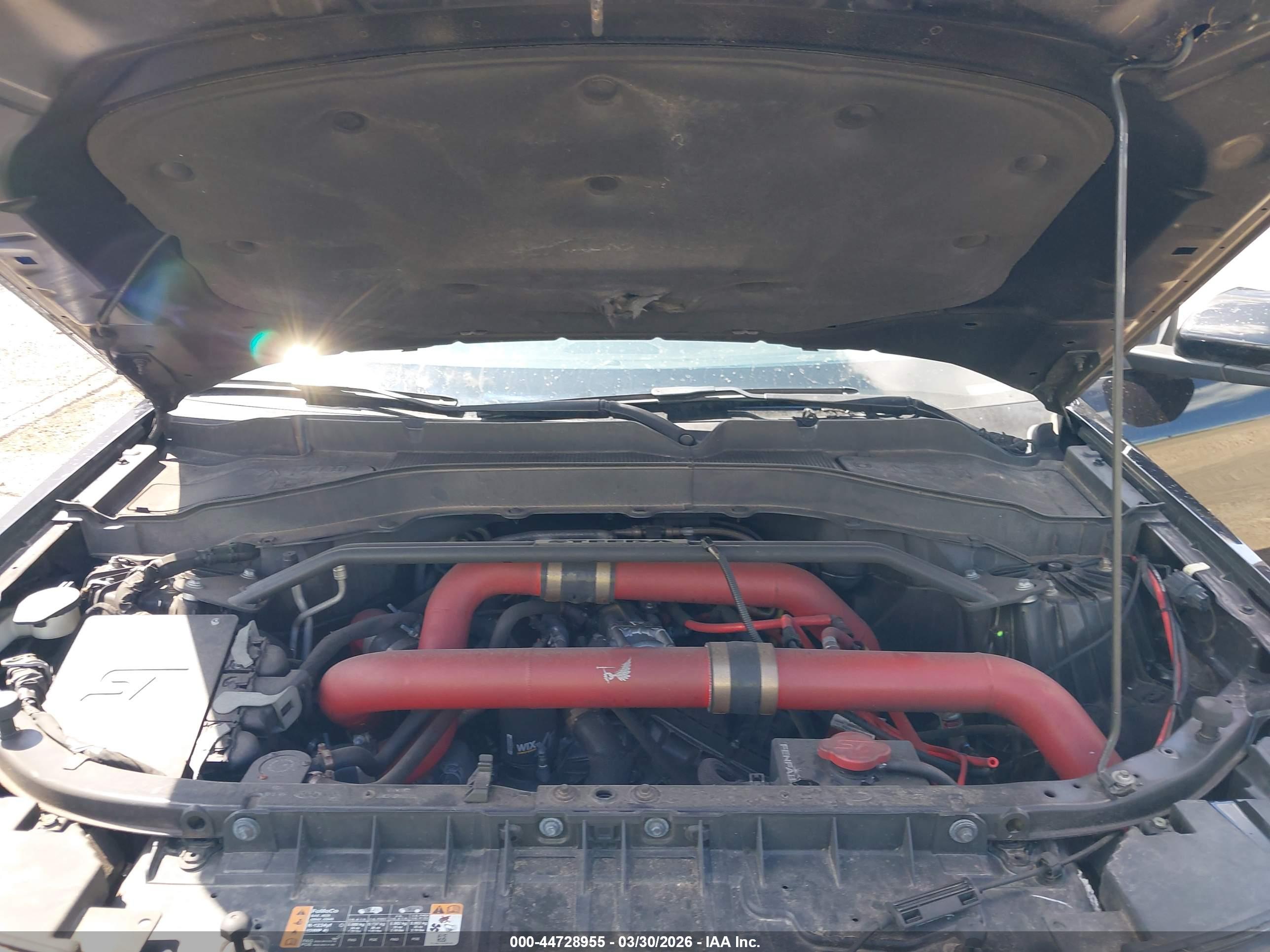 FORD EXPLORER image 10
