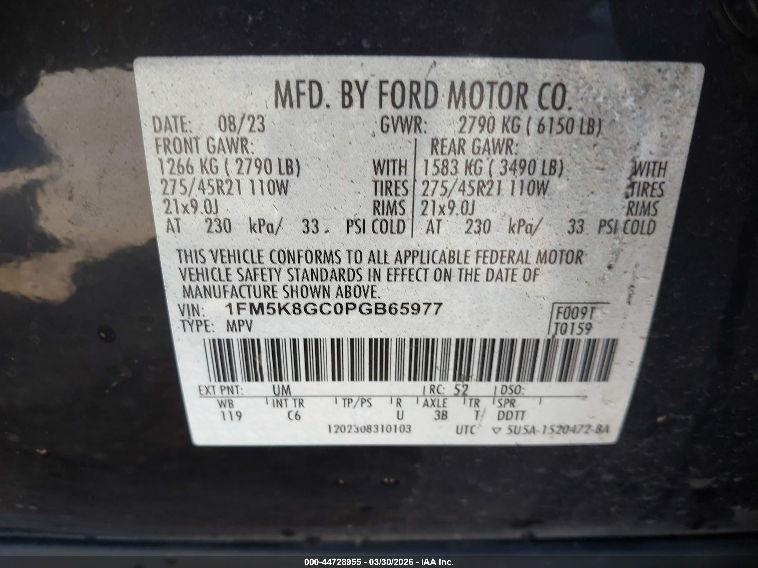 FORD EXPLORER image 9