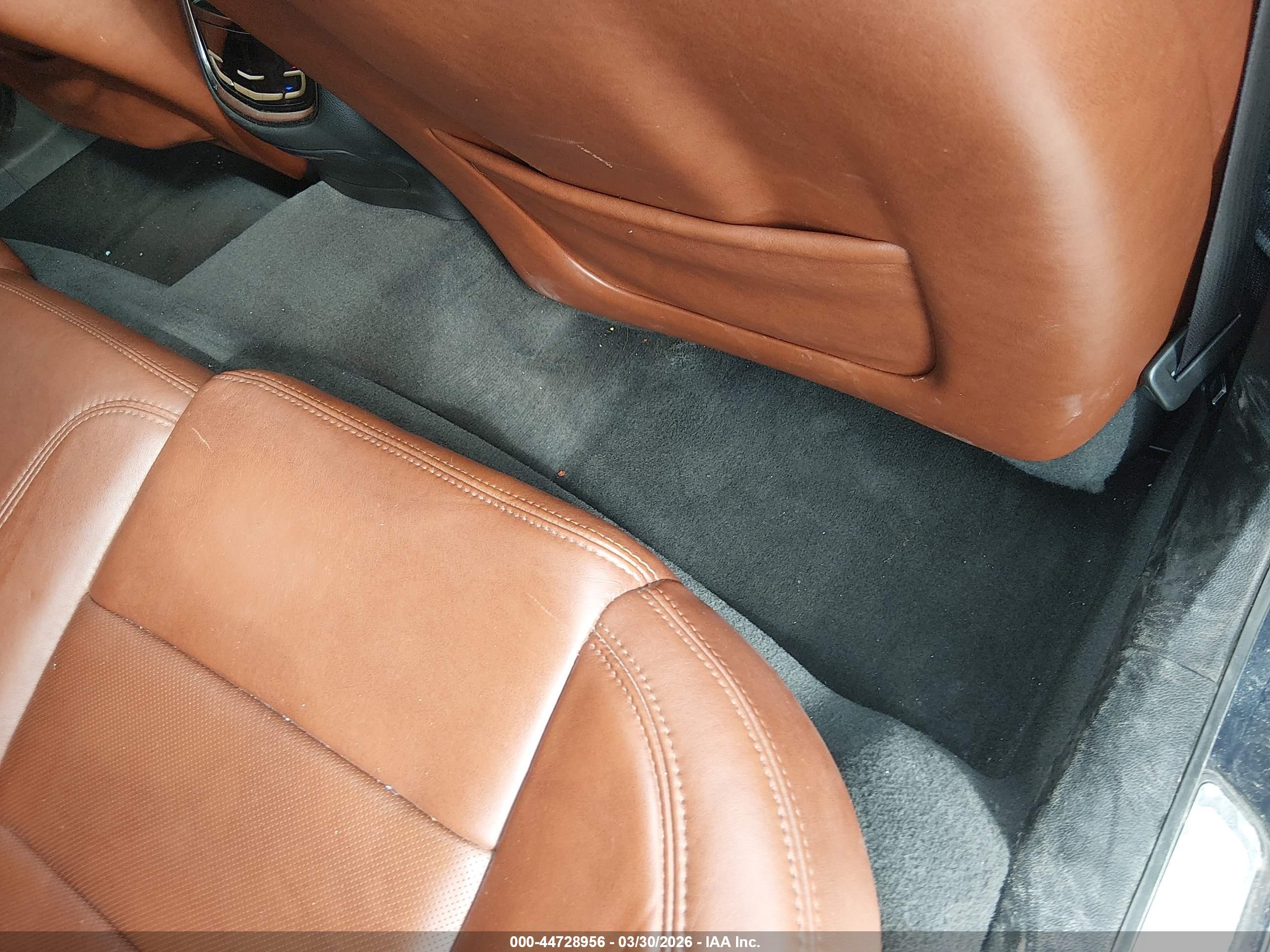 CADILLAC CTS image 8