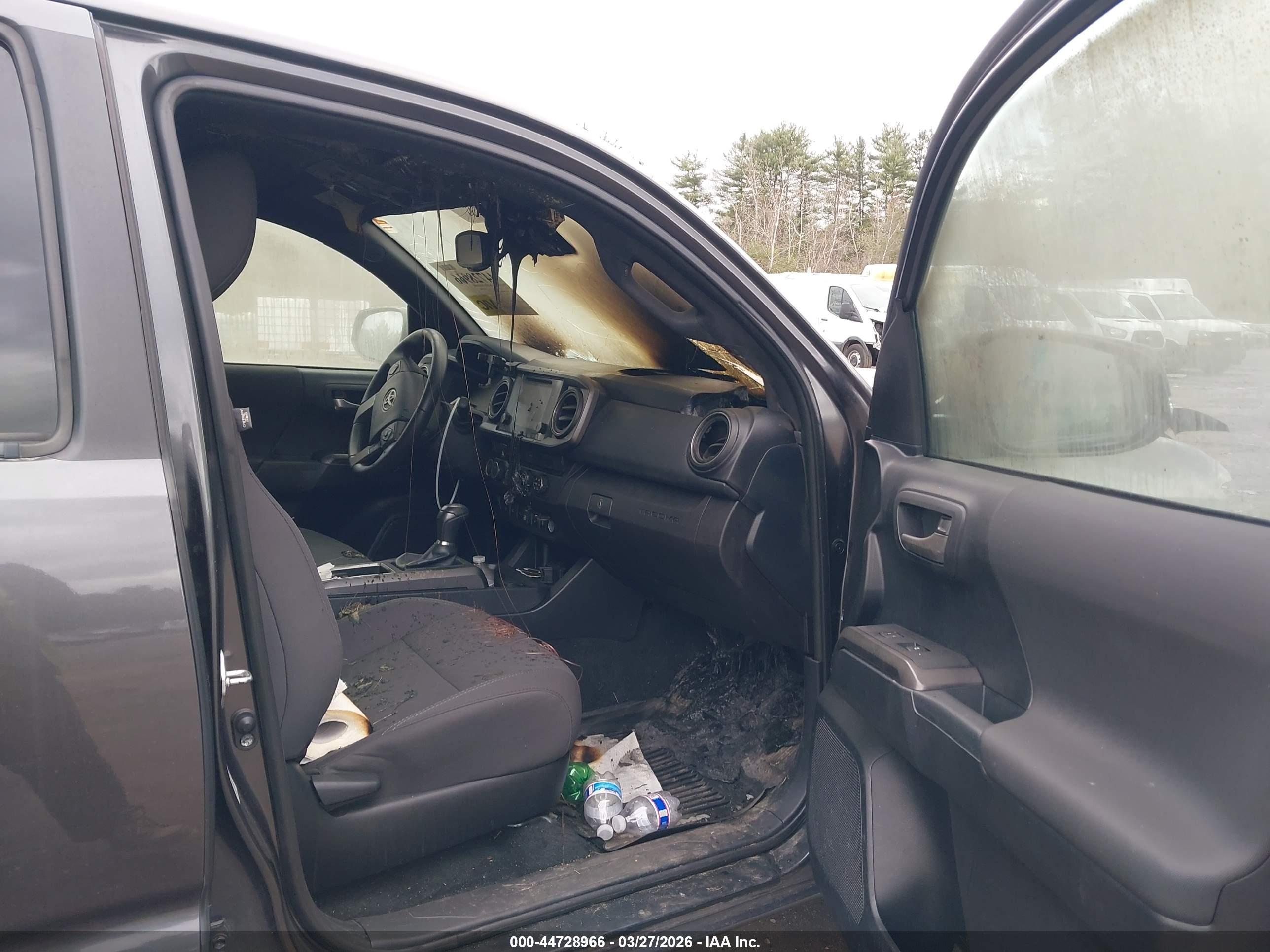 TOYOTA TACOMA image 5