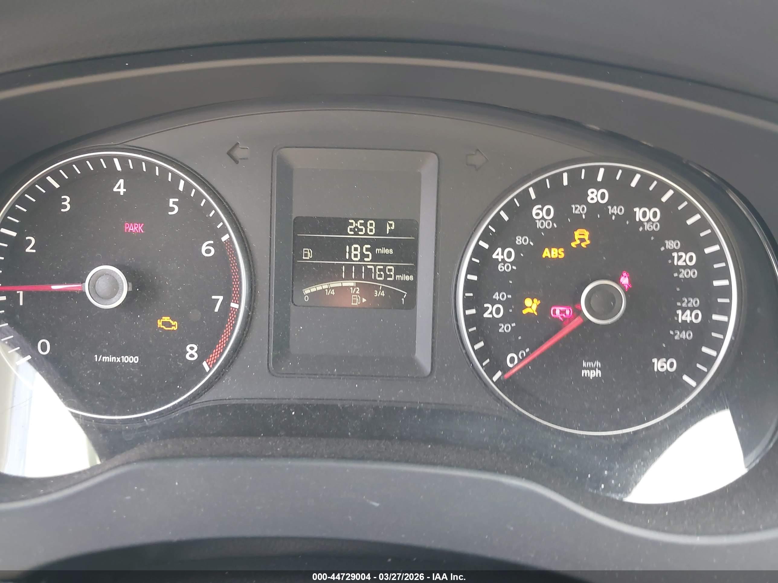 VOLKSWAGEN JETTA image 7