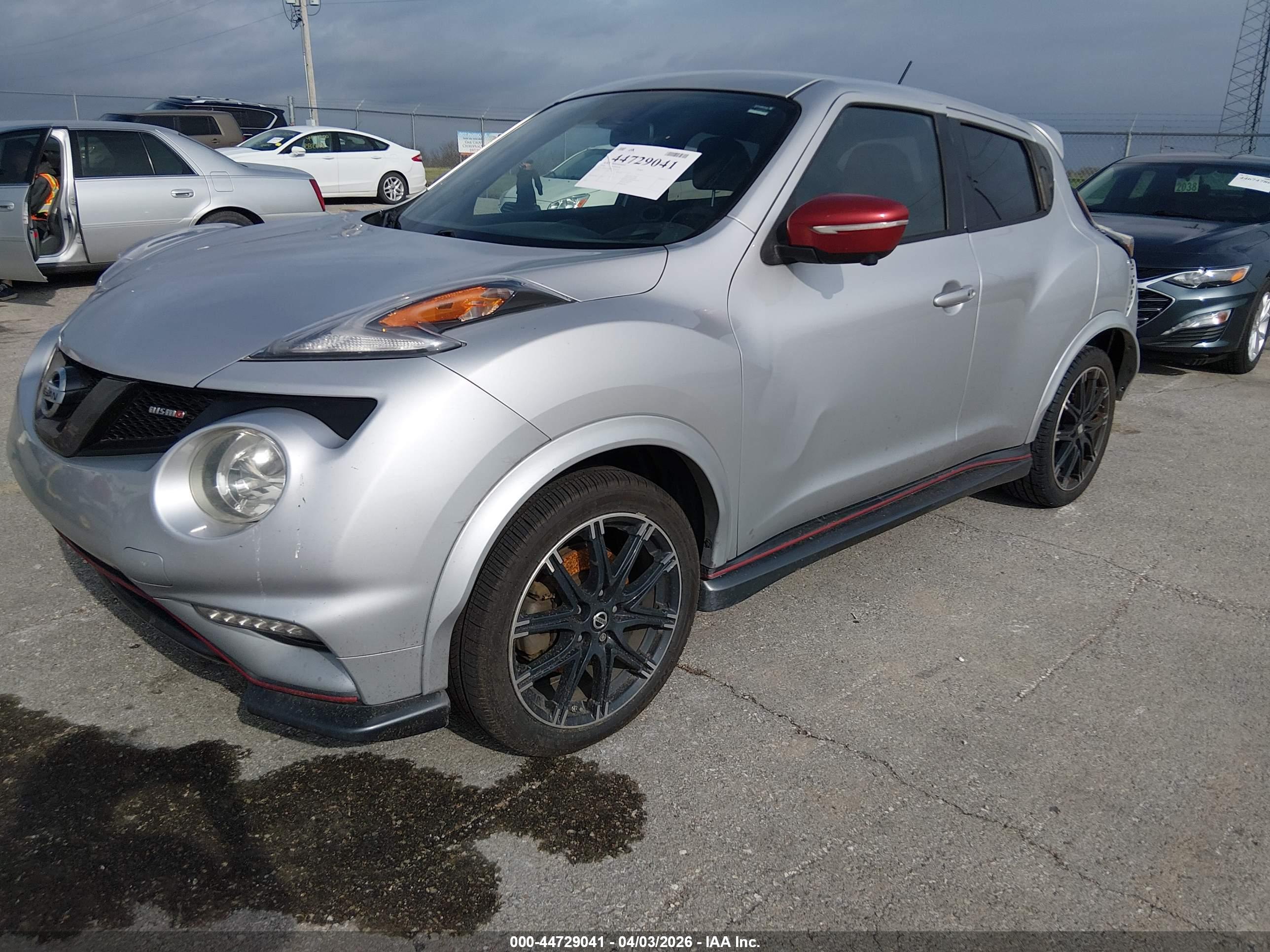 NISSAN JUKE image 2