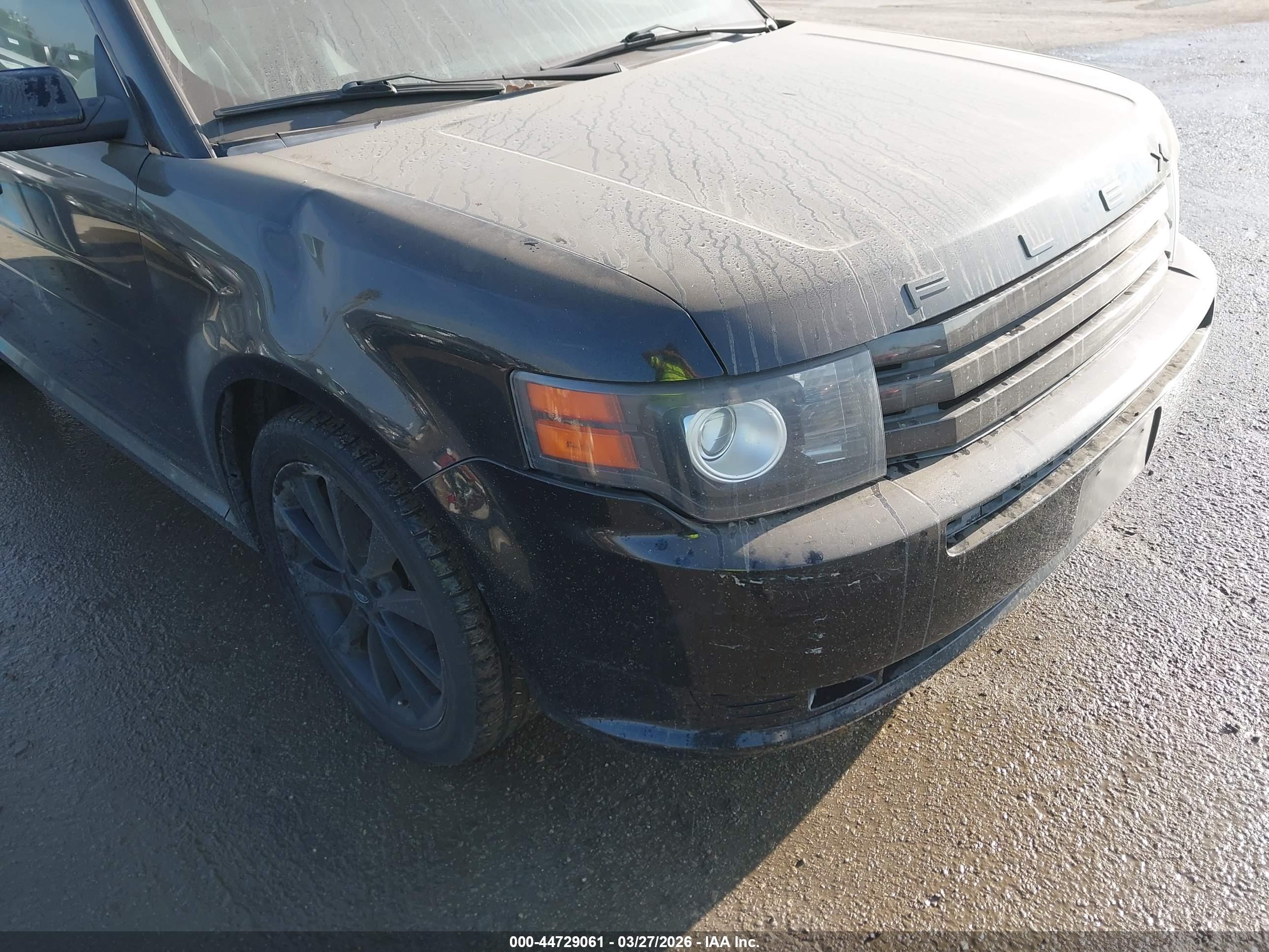 FORD FLEX image 6