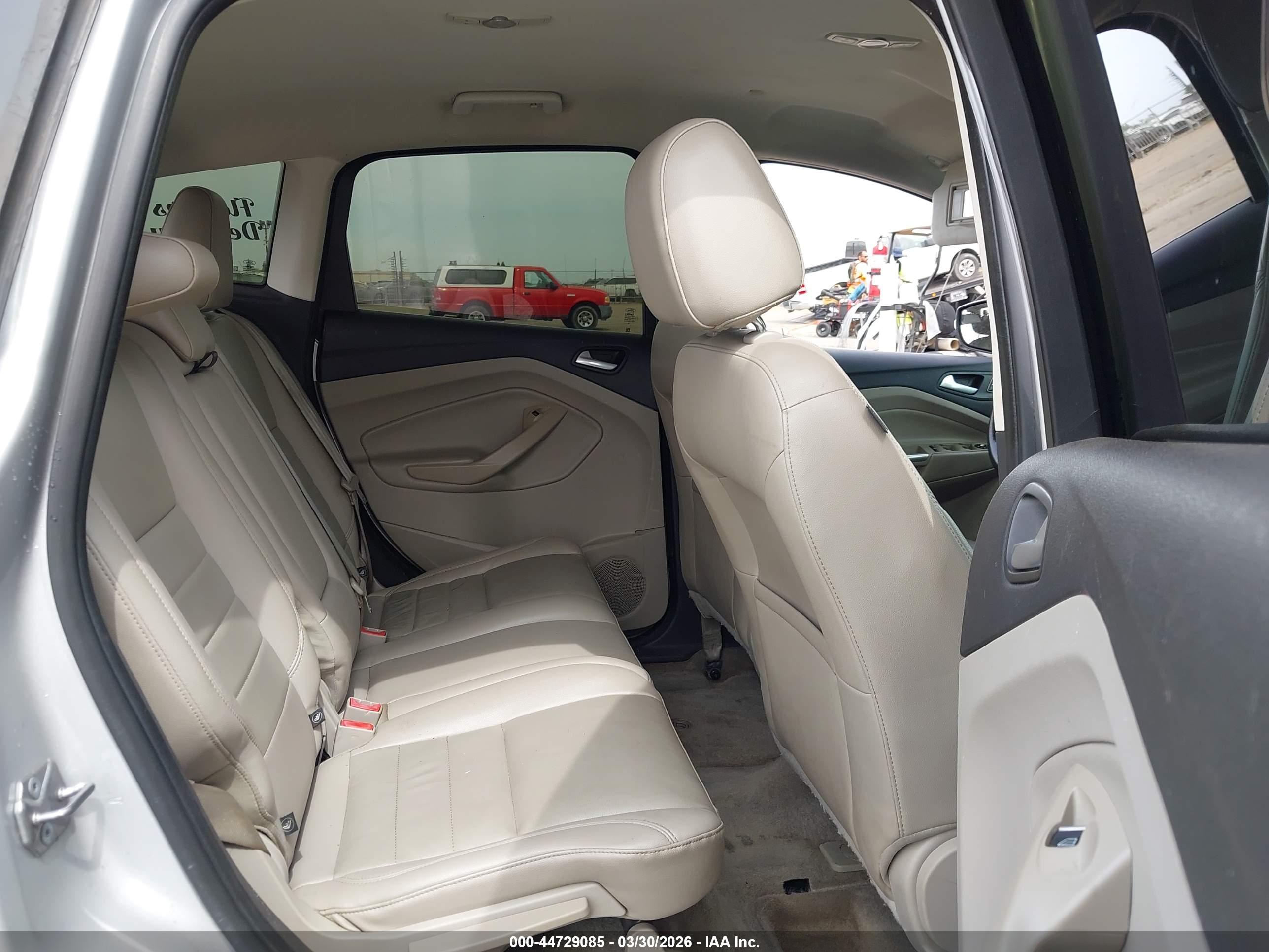 FORD C-MAX image 8