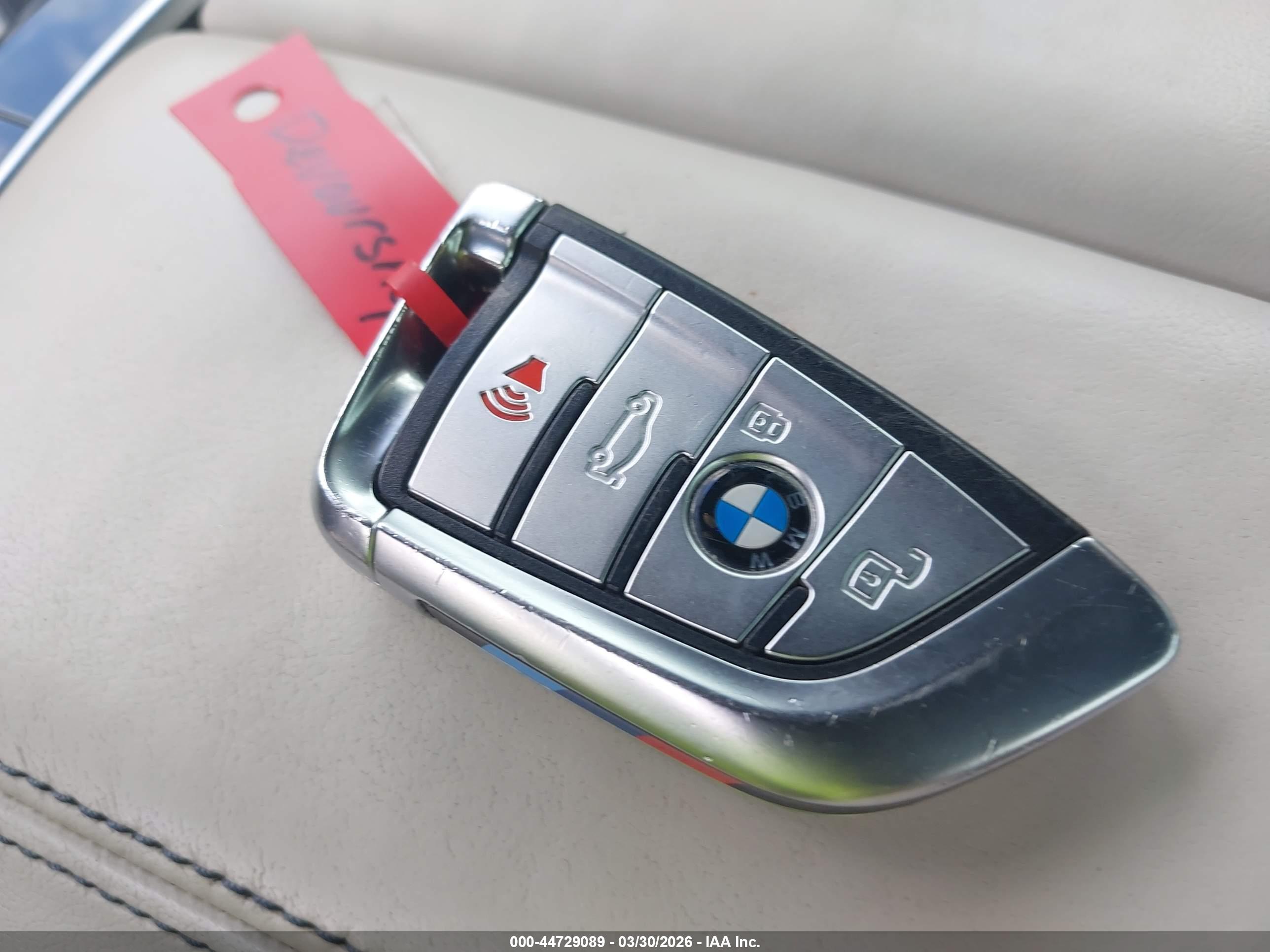 BMW M8 image 11