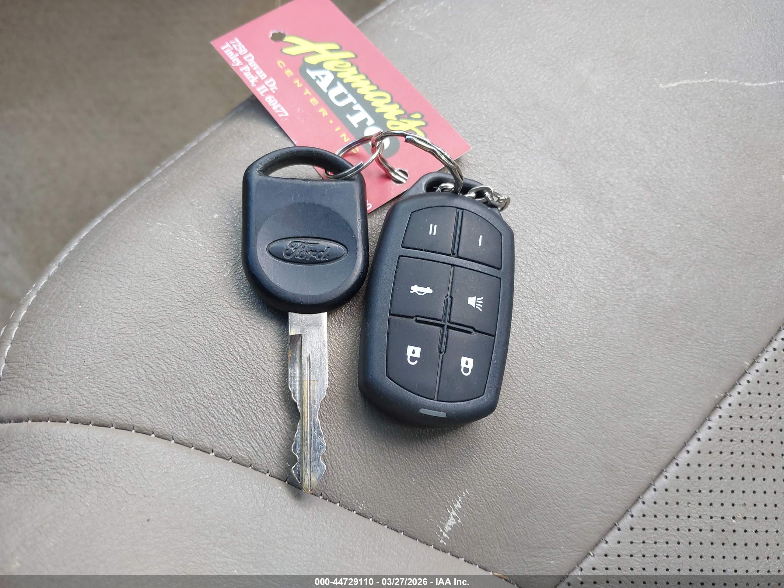 FORD ESCAPE image 11