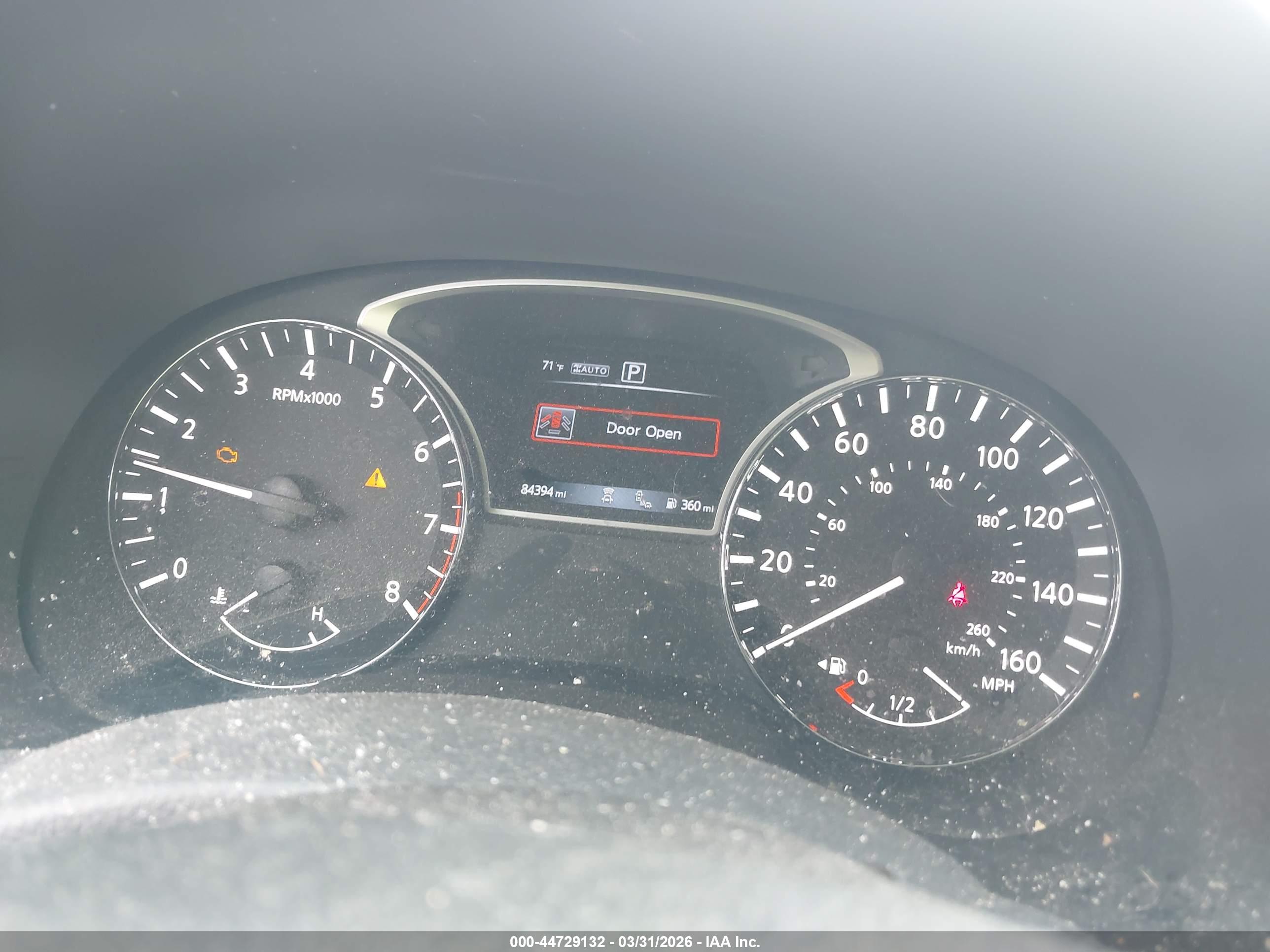 NISSAN PATHFINDER image 7