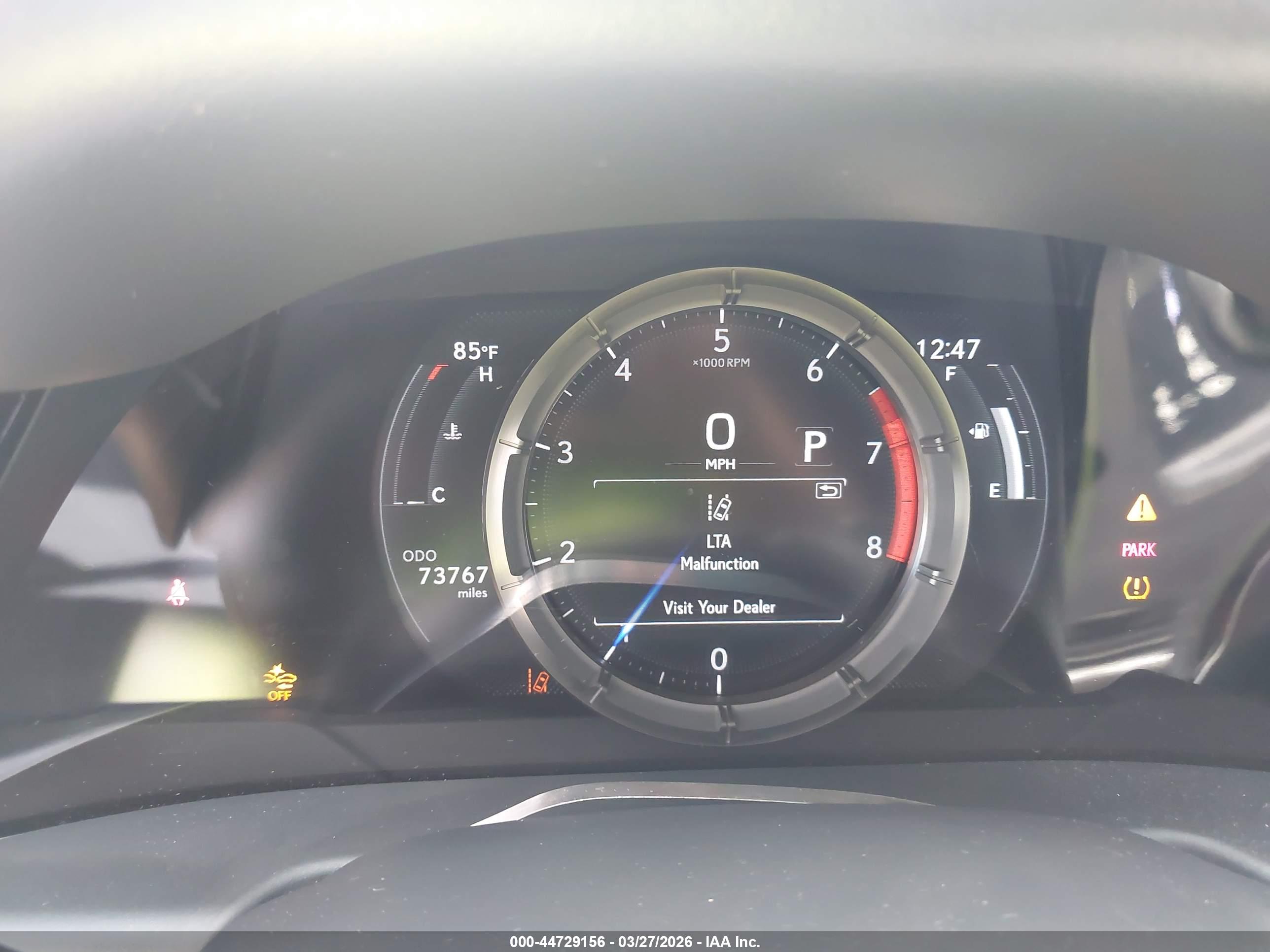 LEXUS ES image 7