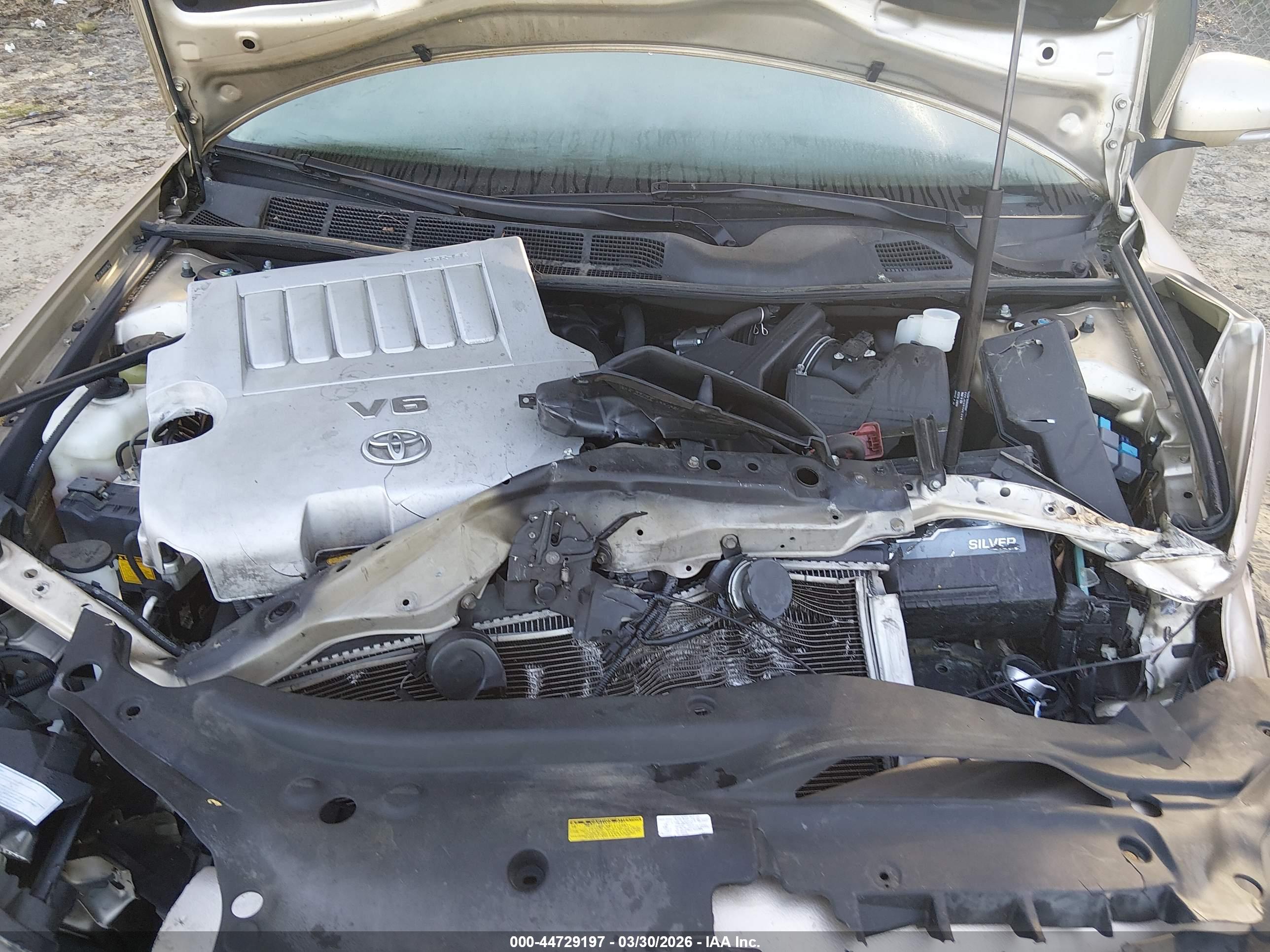 TOYOTA AVALON image 10