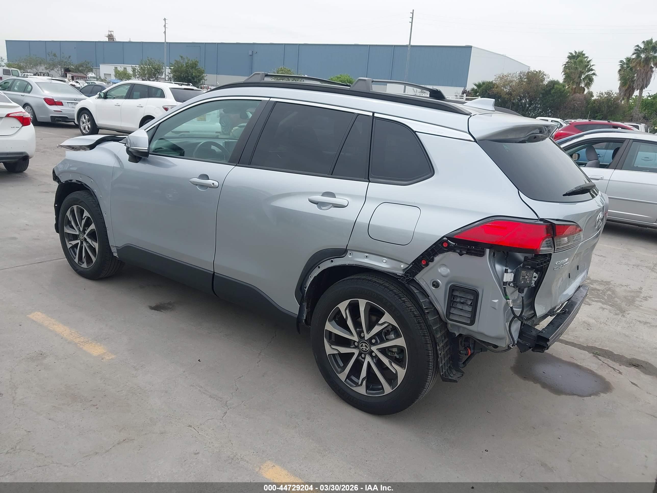 TOYOTA COROLLA image 3