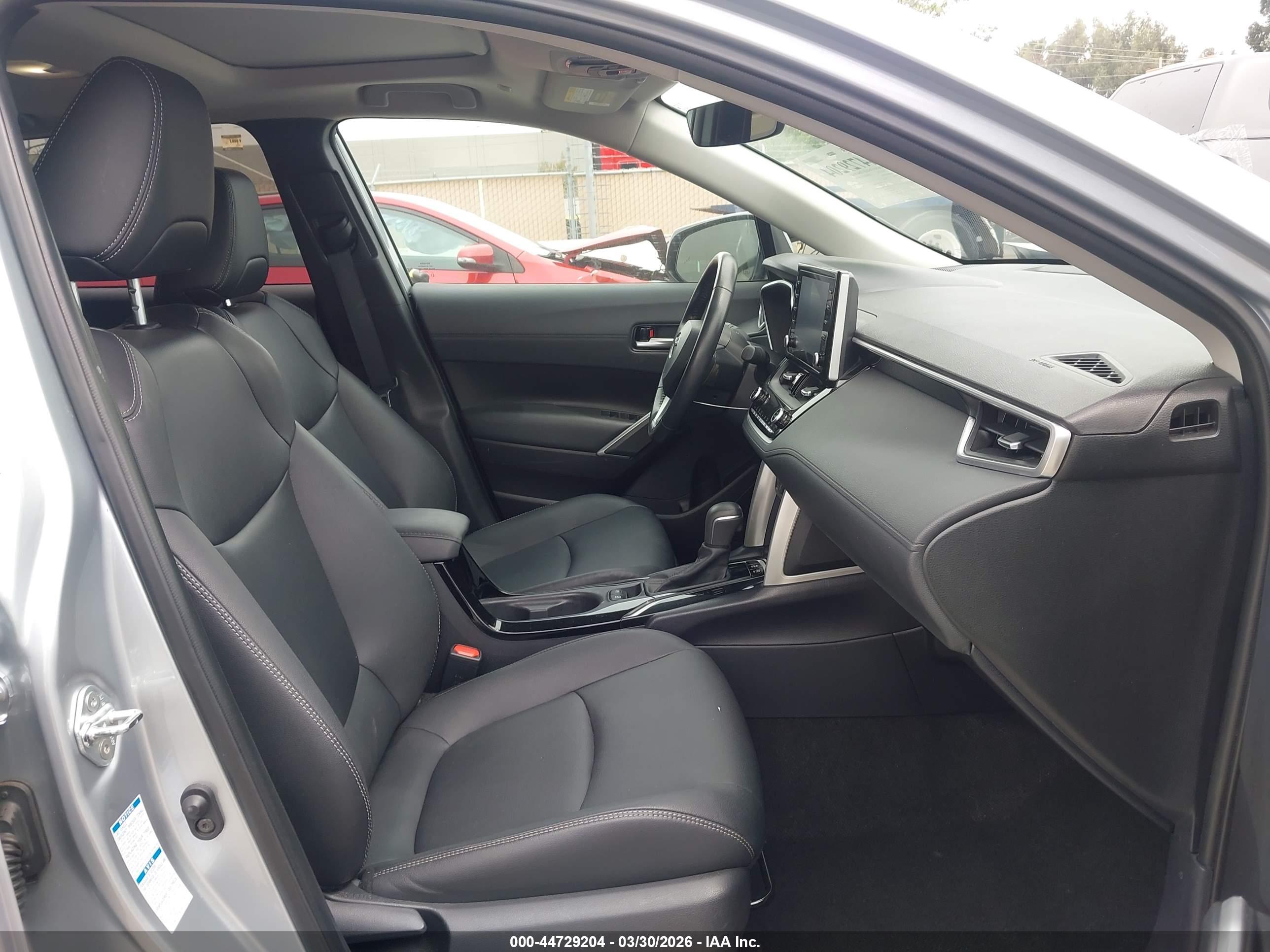 TOYOTA COROLLA image 5