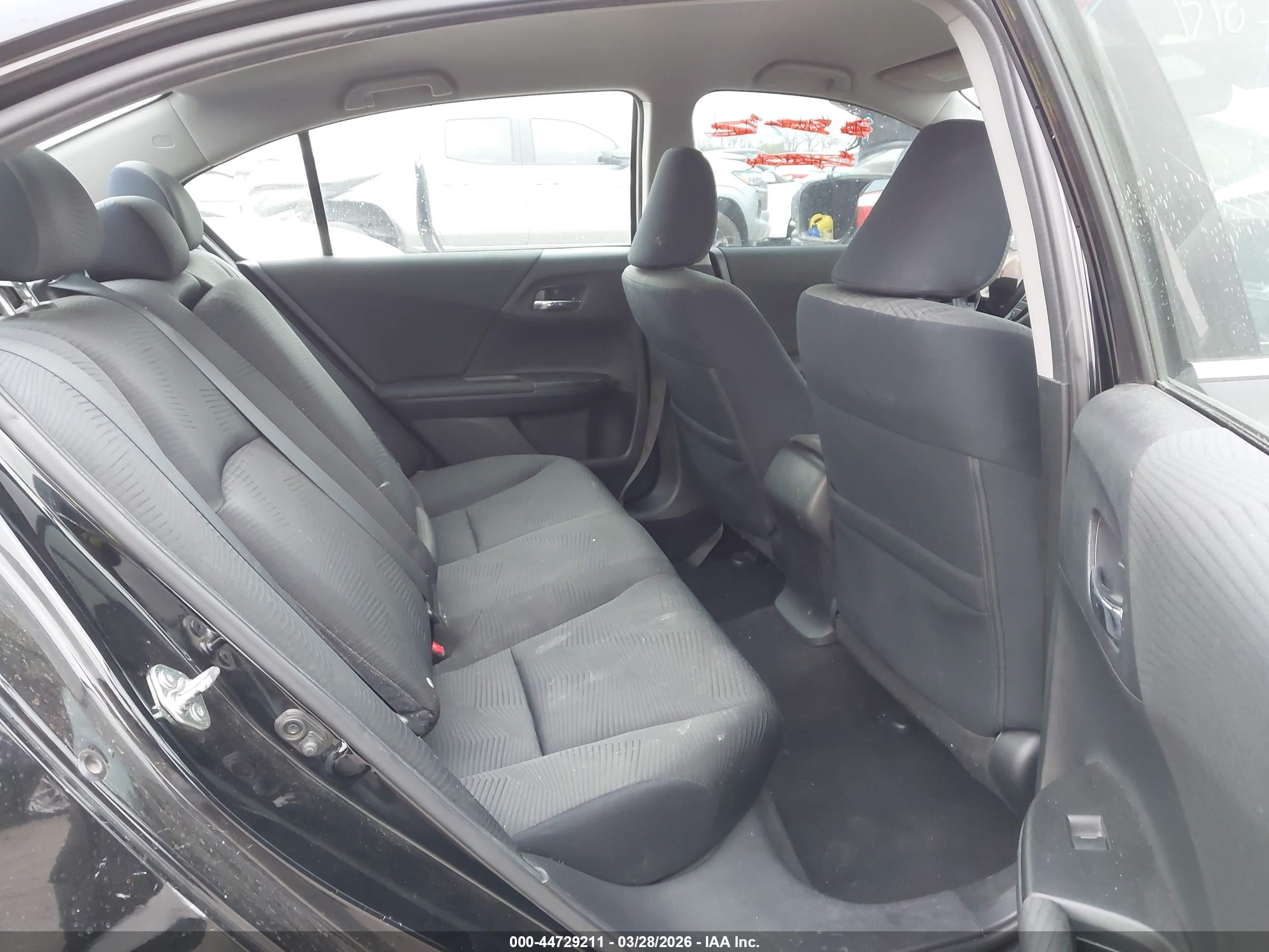 HONDA ACCORD image 8