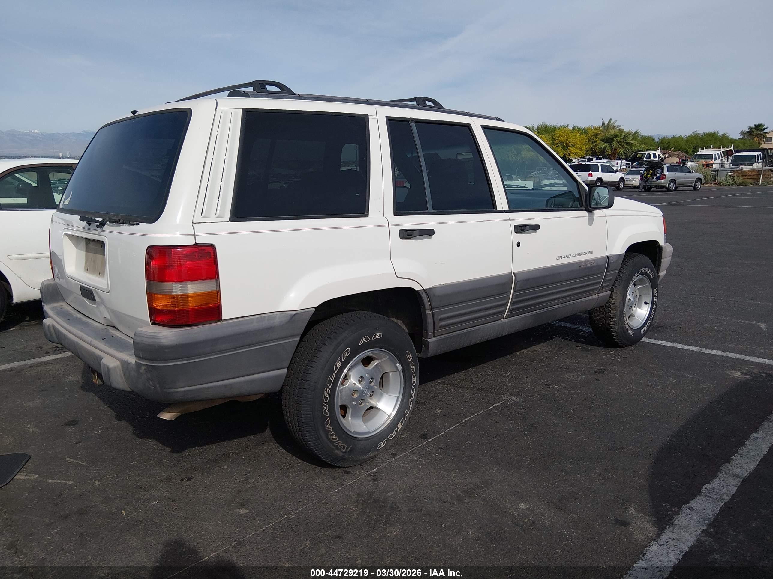 JEEP GRAND image 4