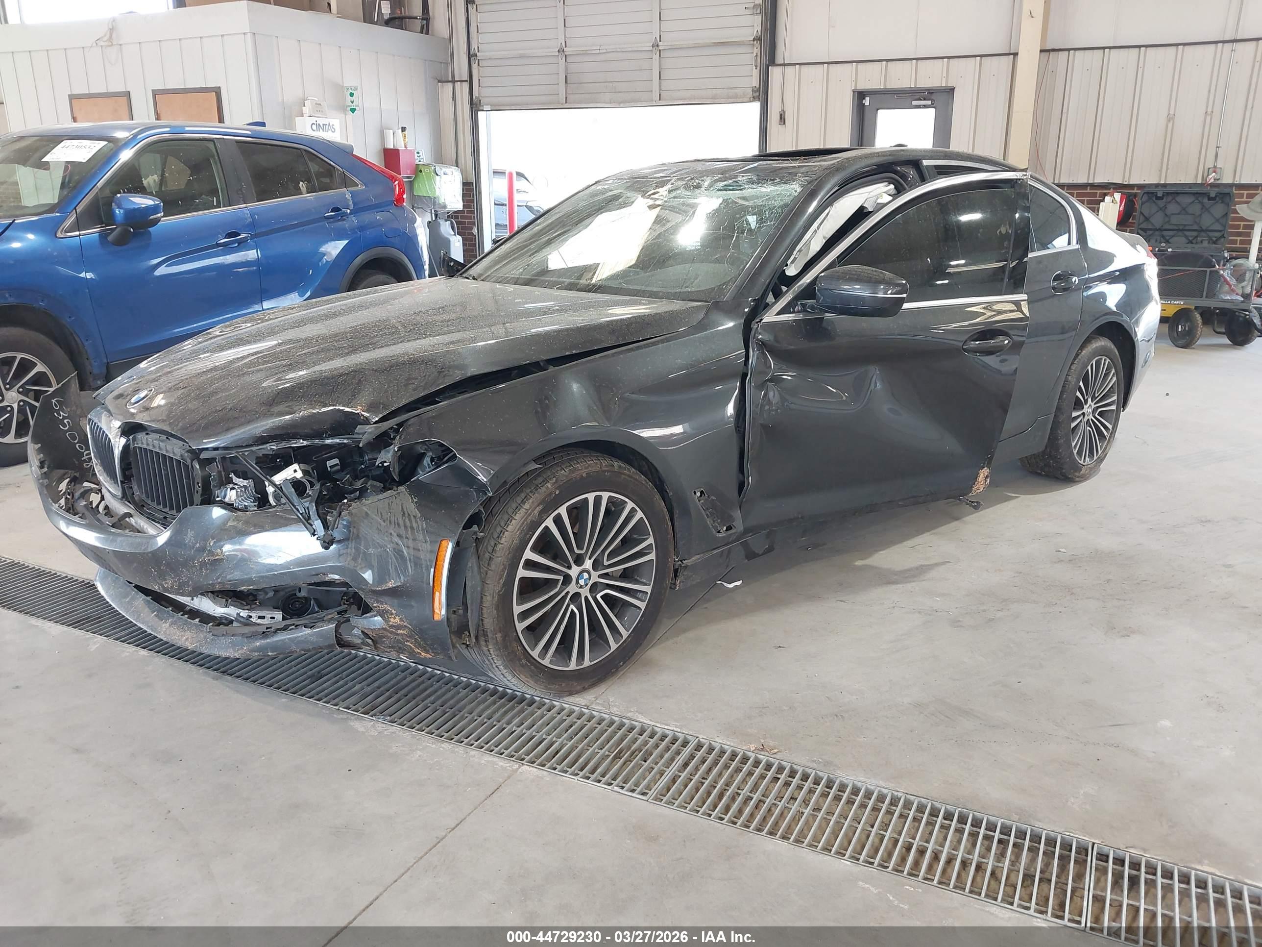 BMW 530I image 2
