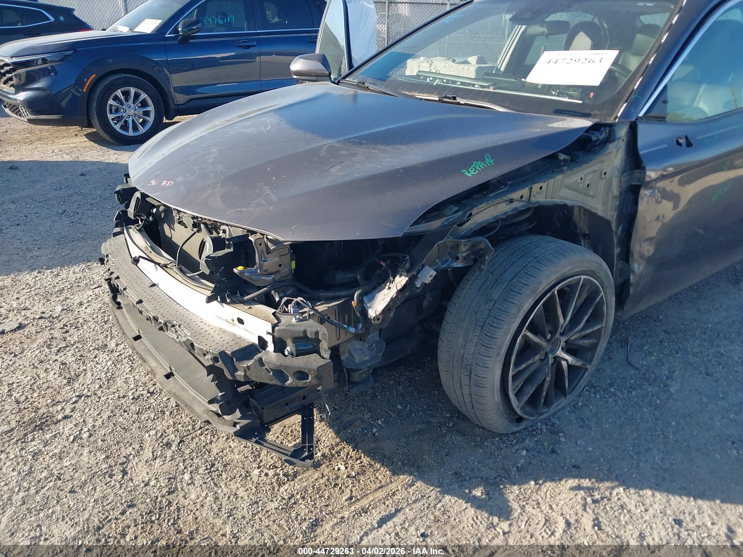 TOYOTA CAMRY image 6