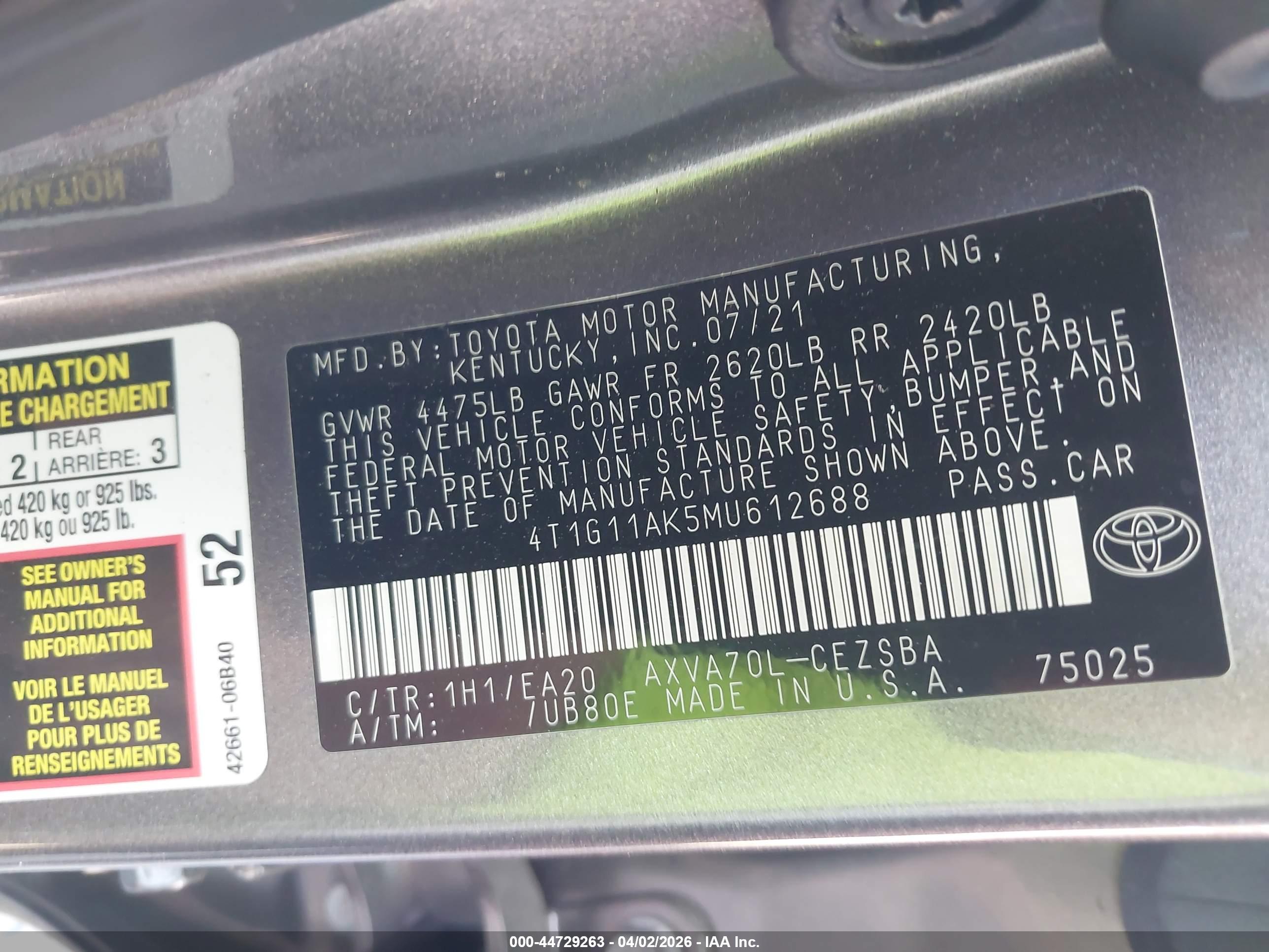 TOYOTA CAMRY image 9