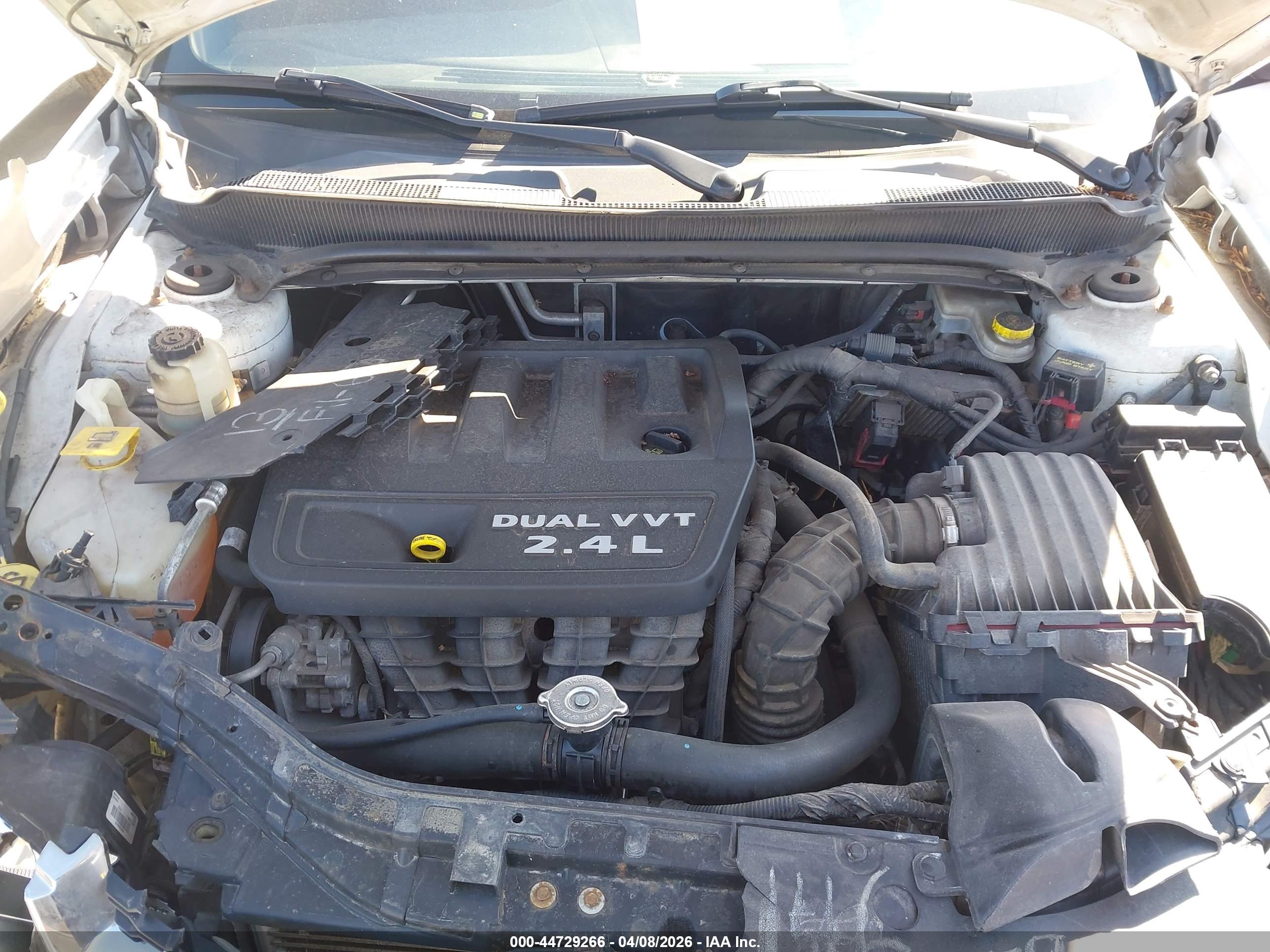 DODGE AVENGER image 10