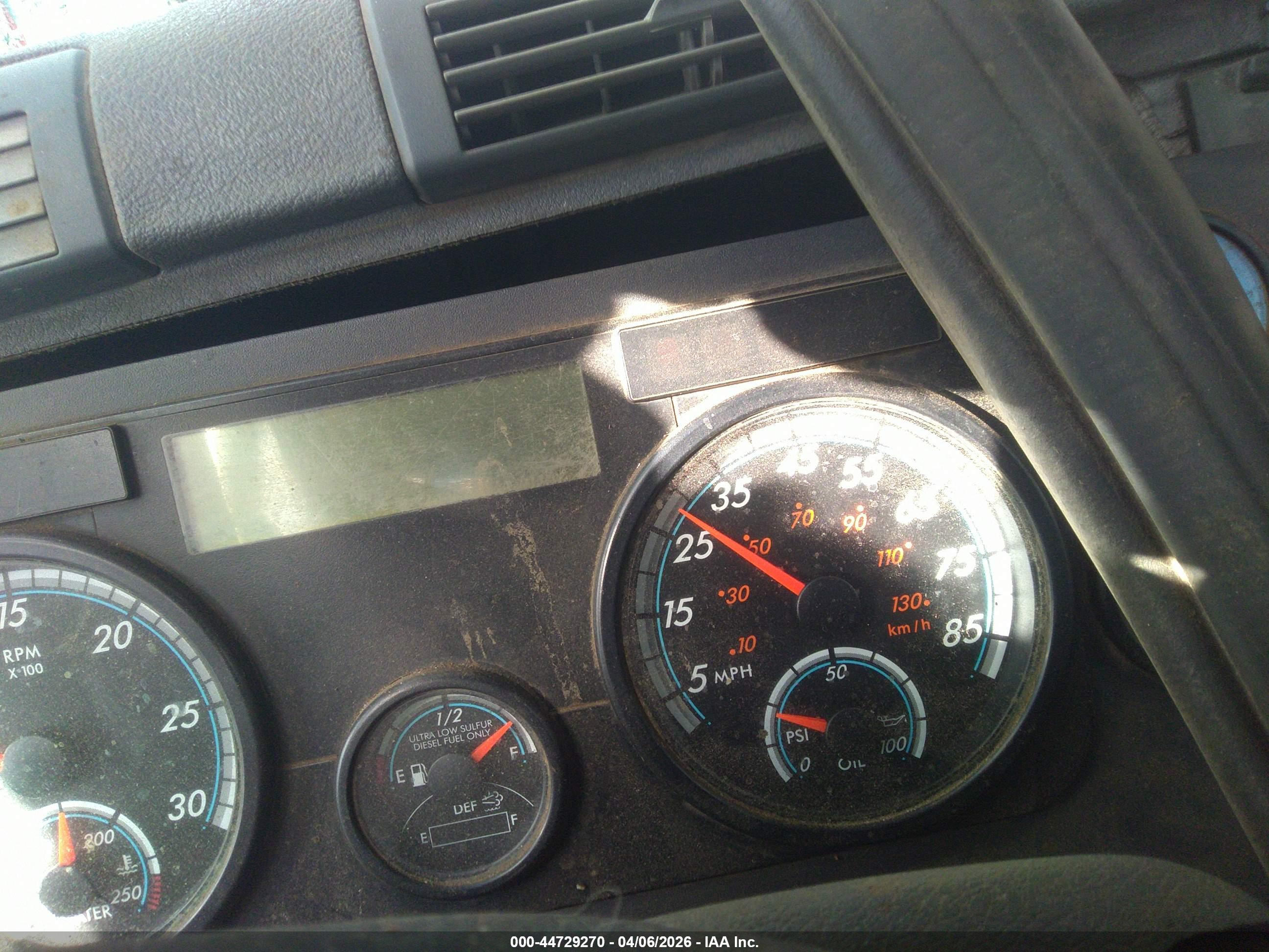 FREIGHTLINER CASCADIA image 6