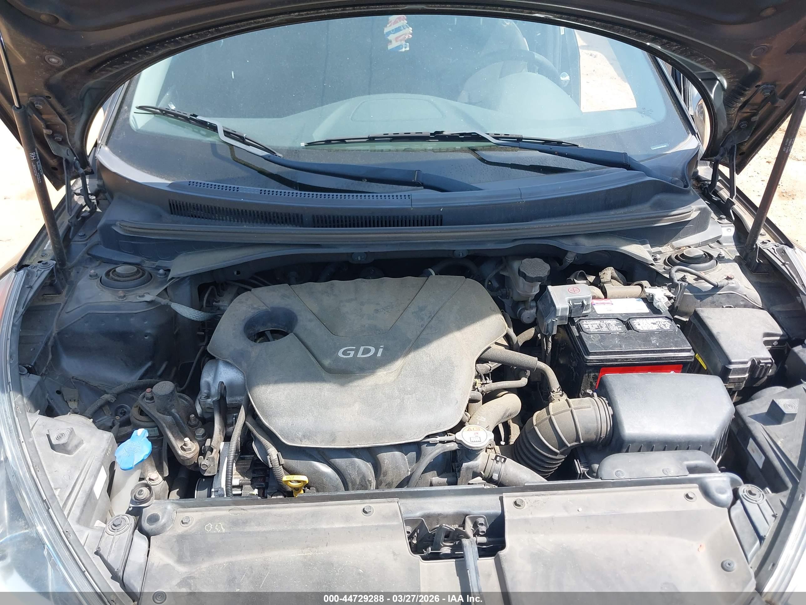 HYUNDAI VELOSTER image 10