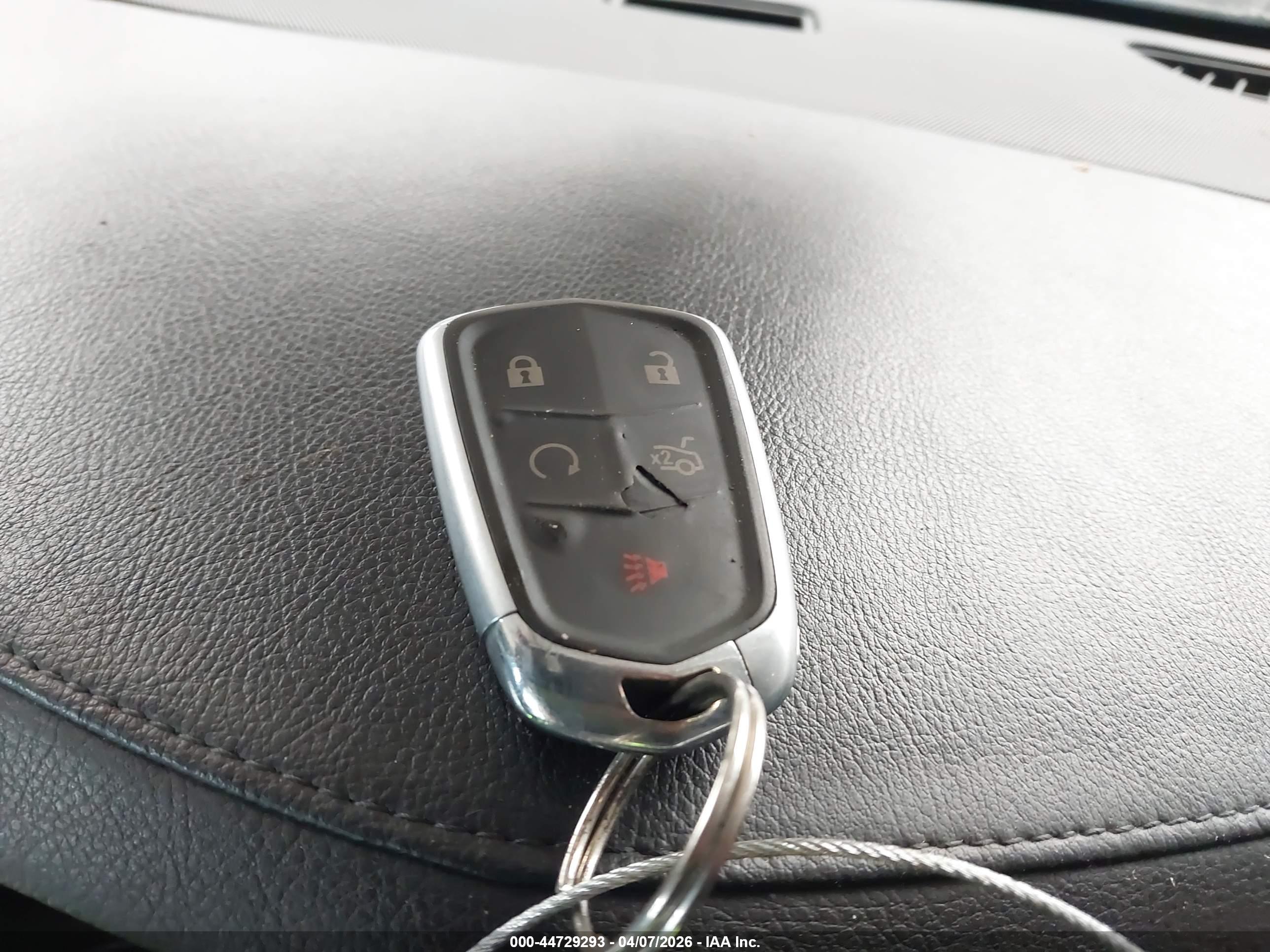 CADILLAC CTS image 11