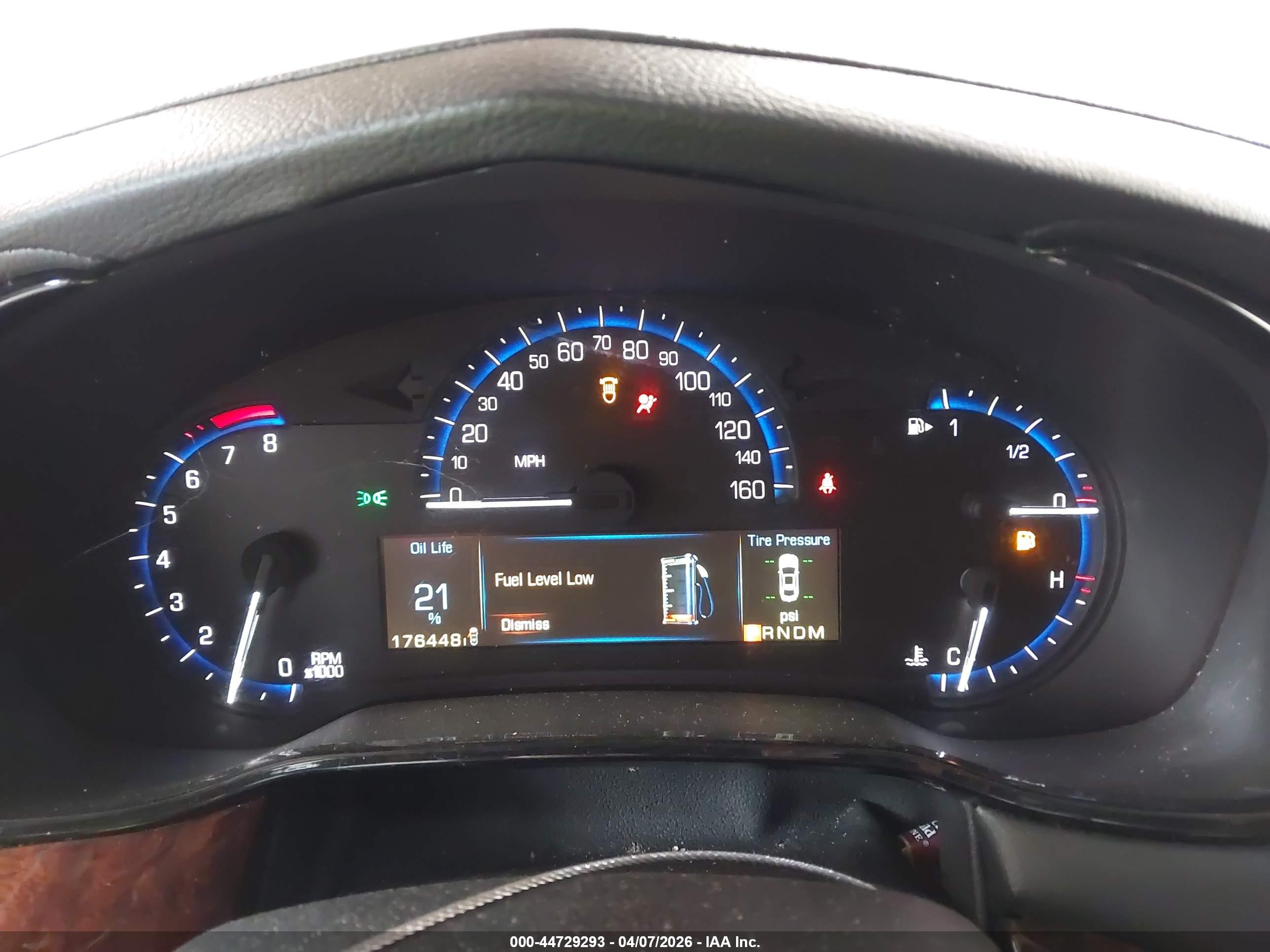 CADILLAC CTS image 7
