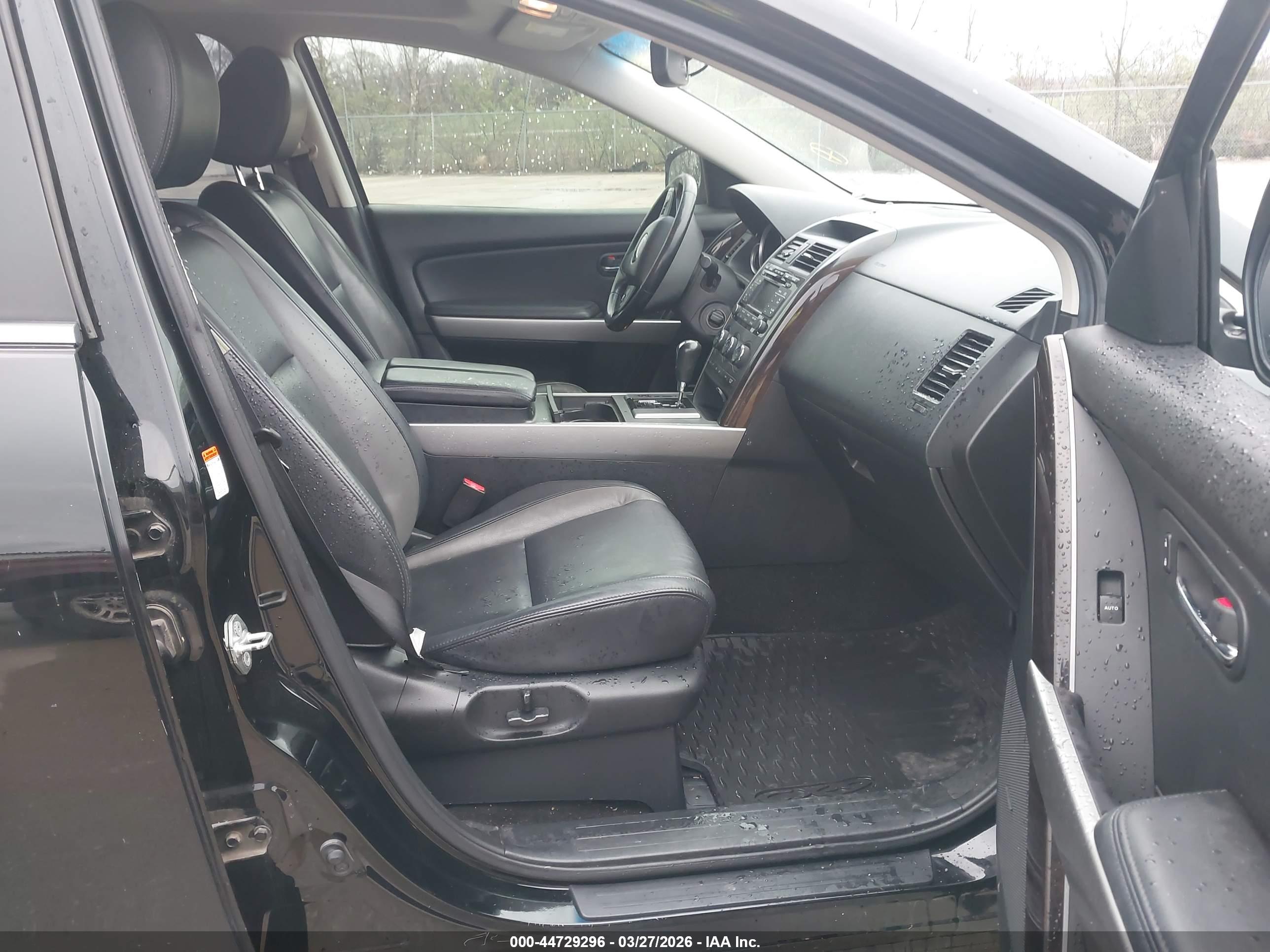 MAZDA CX-9 image 5
