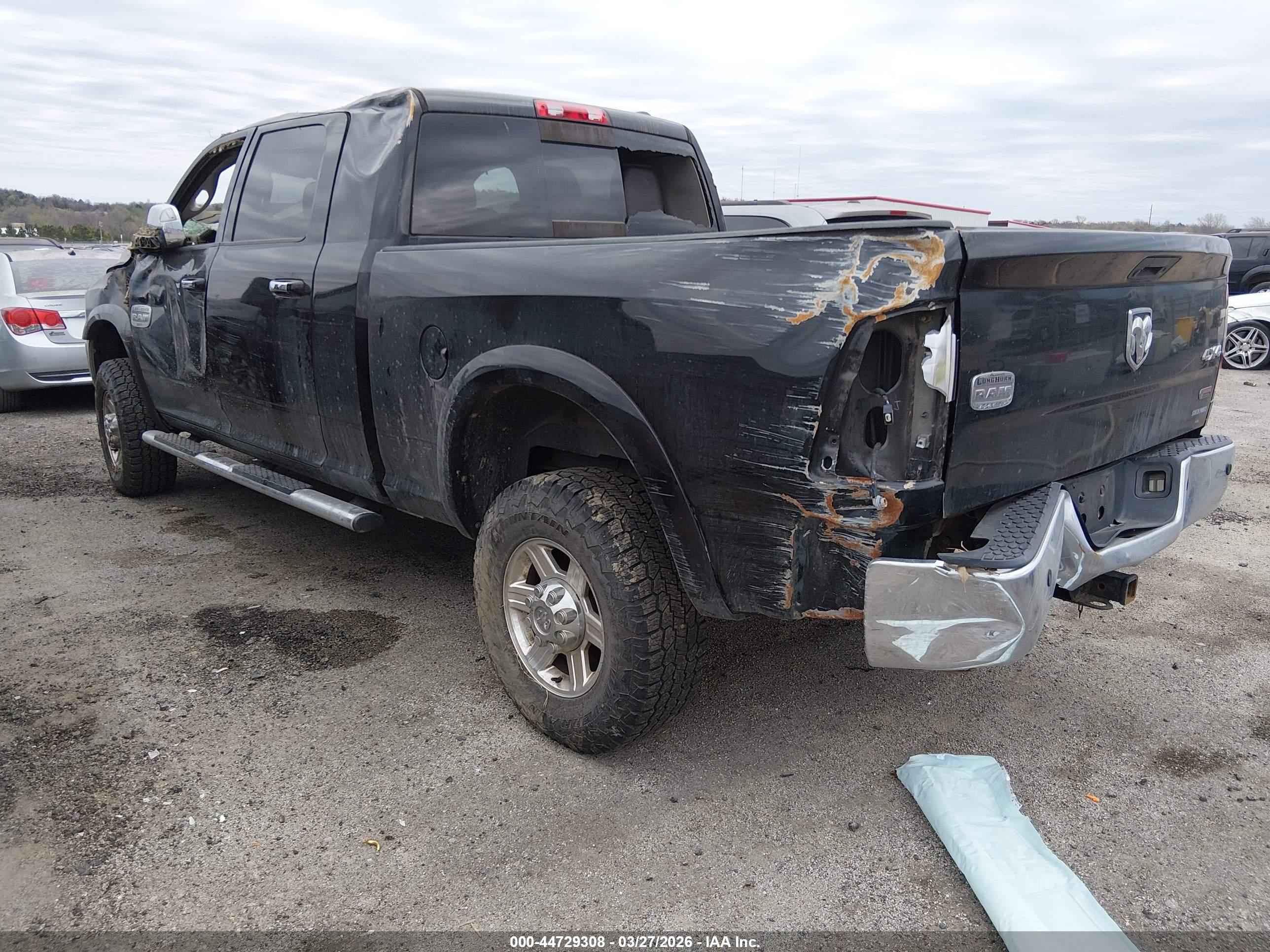 RAM 2500 image 3