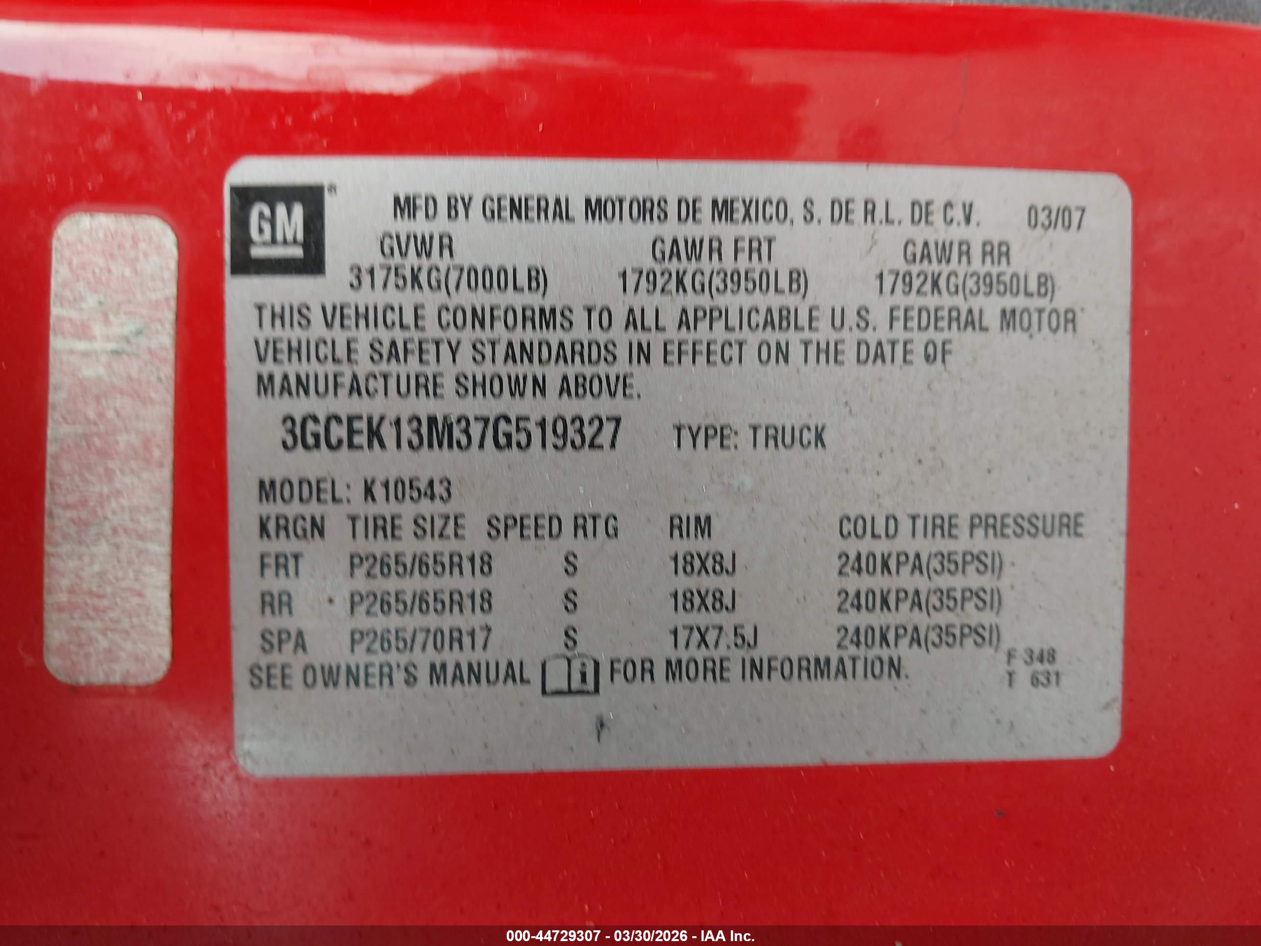 CHEVROLET SILVERADO image 9