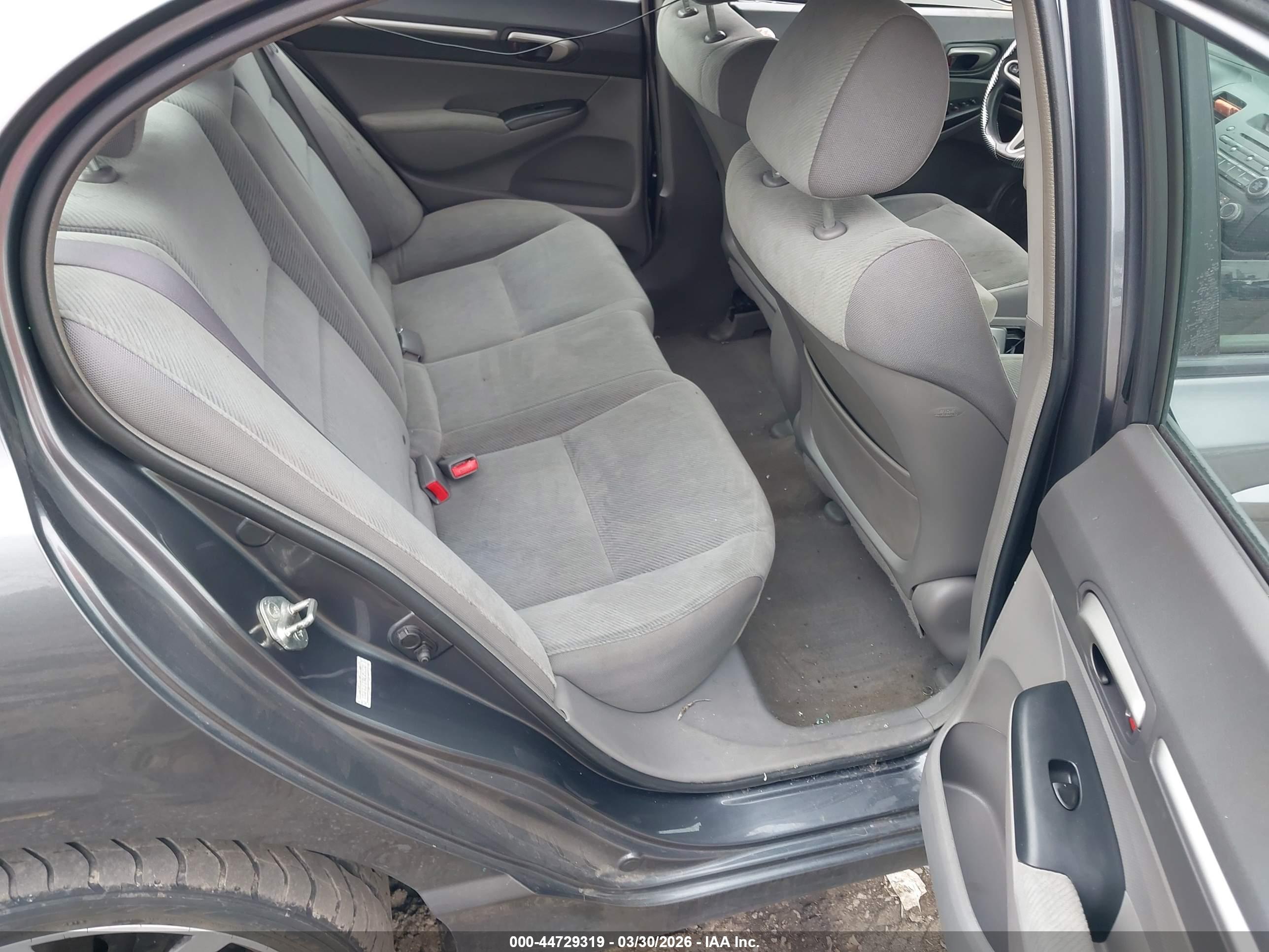 HONDA CIVIC image 8