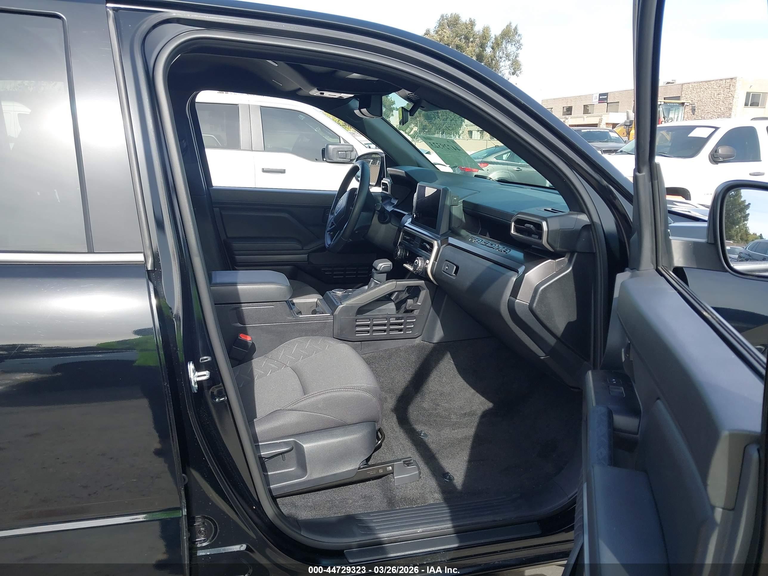 TOYOTA TACOMA image 5
