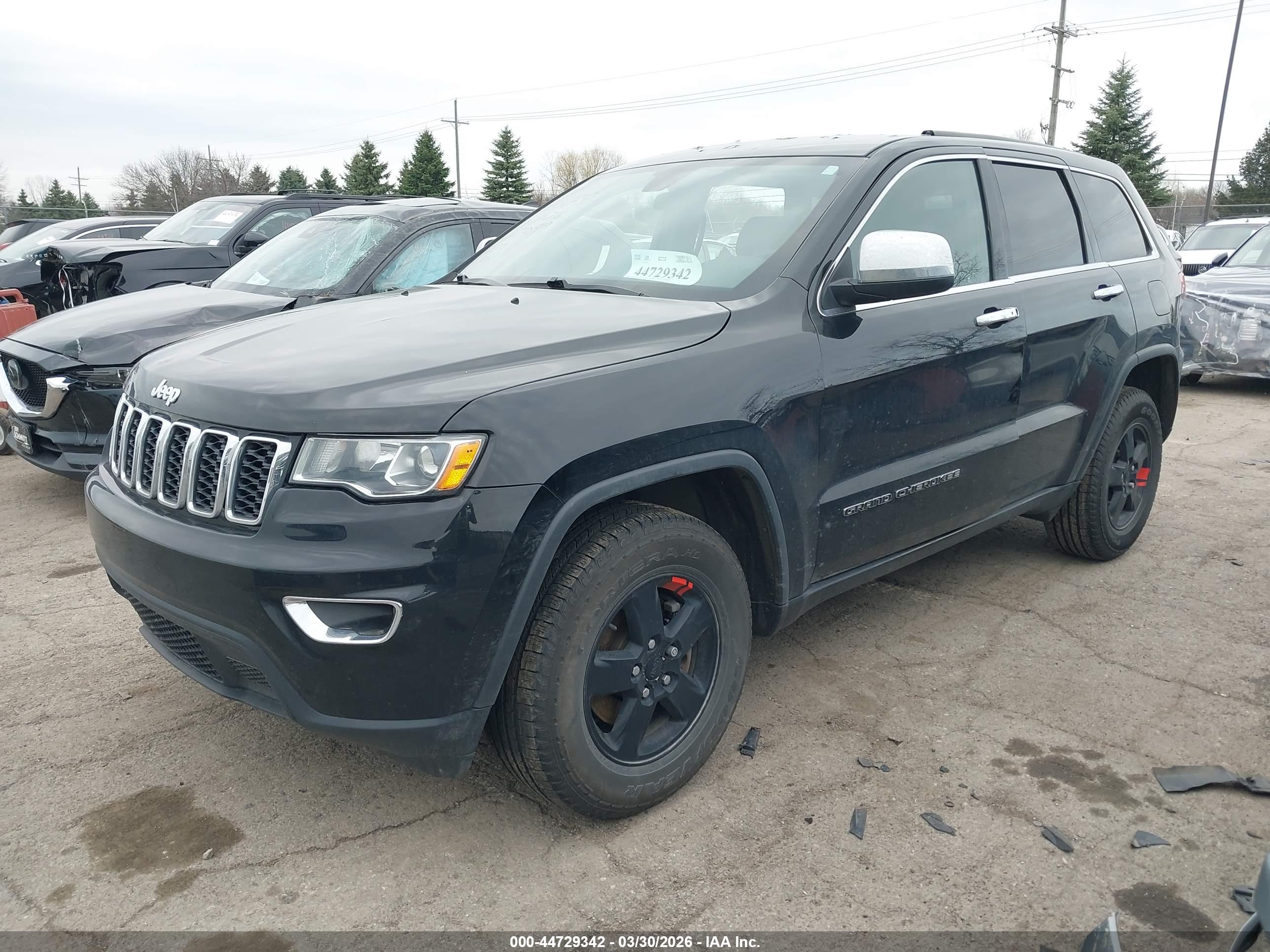 JEEP GRAND image 2