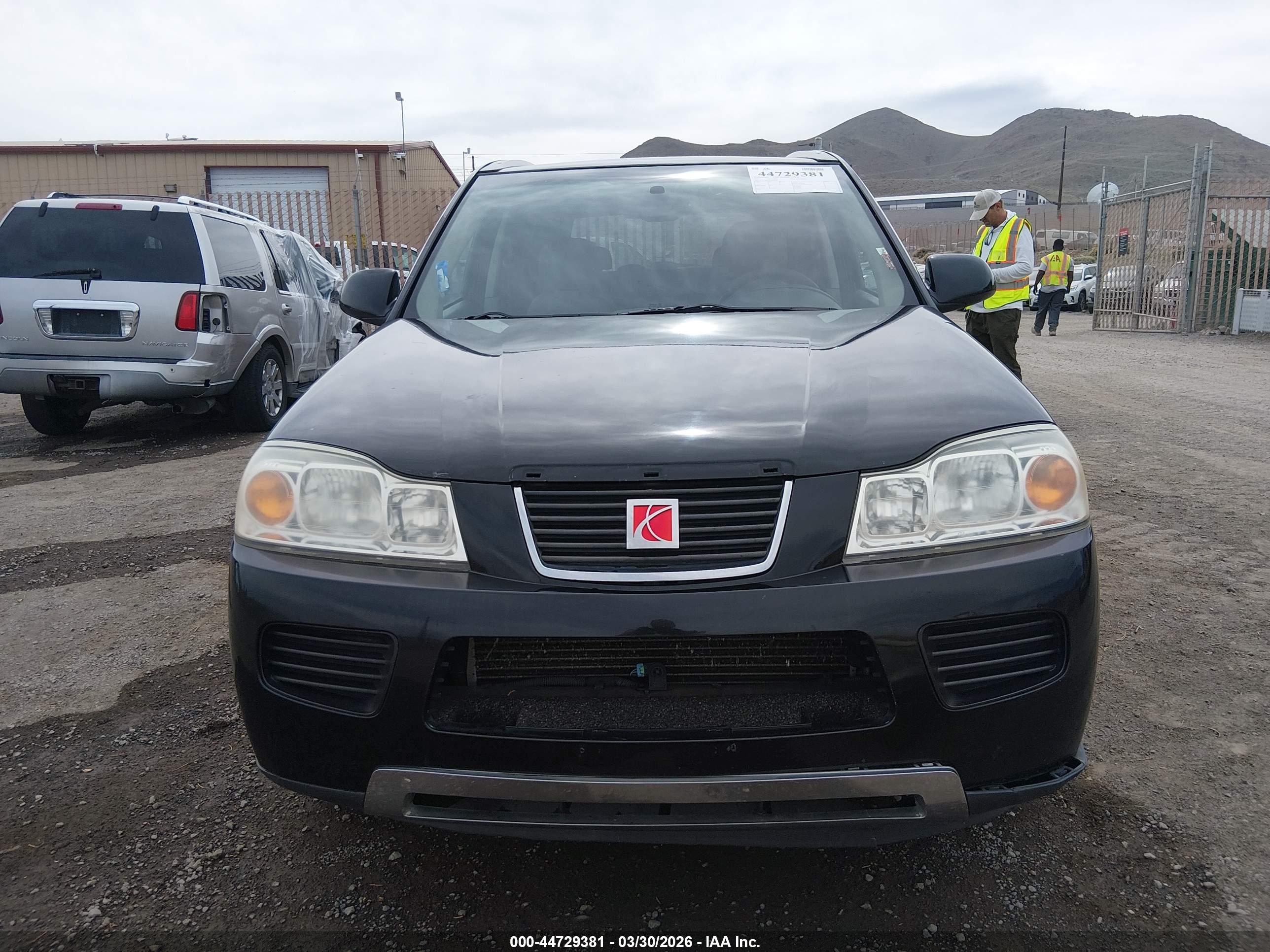 SATURN VUE image 6
